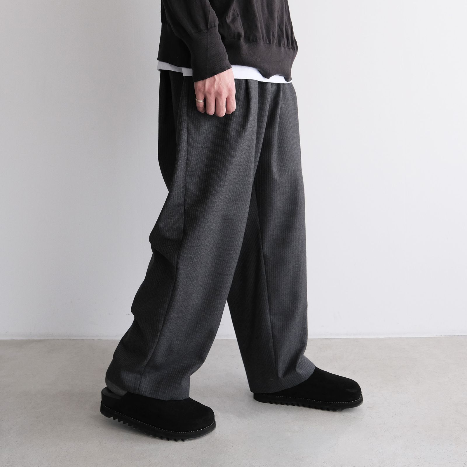 BRK05 Calf Back Side Reverse Unlined Sandal -サンダル-（Black / ブラック）