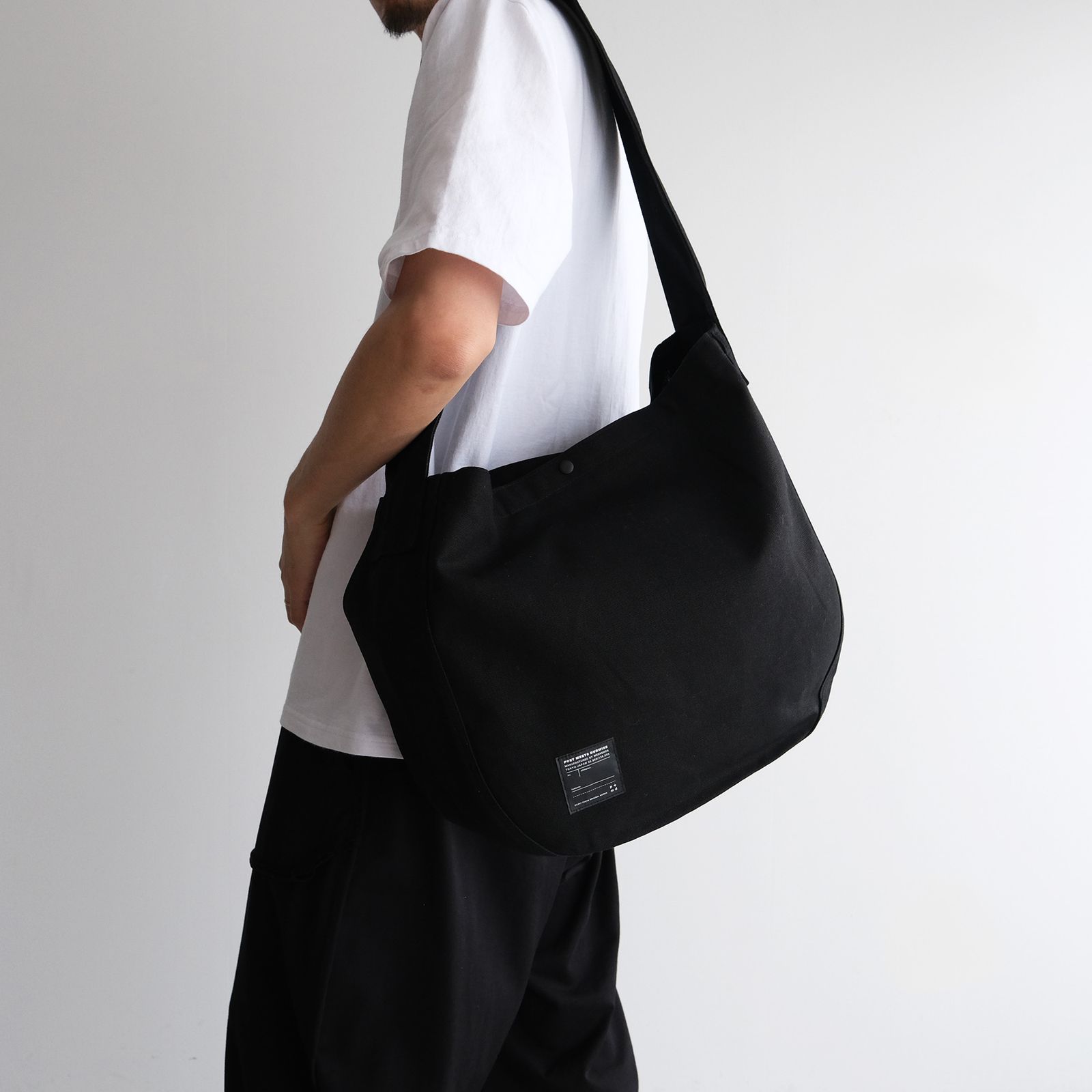 PMD Shoulder Bag -ショルダーバッグ-（Black / ブラック）