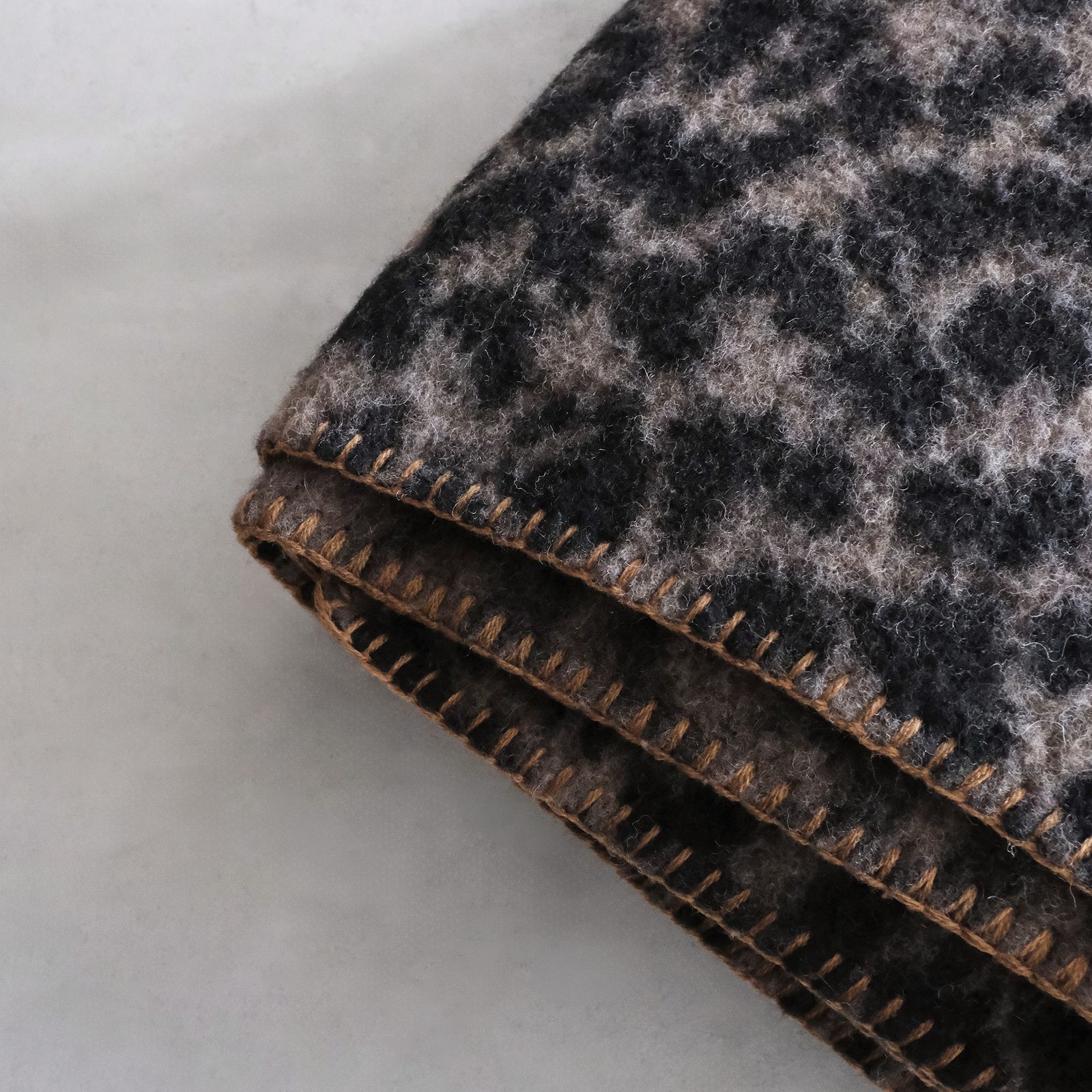 Leopard Blanket -ブランケット-（Brown / ブラウン）