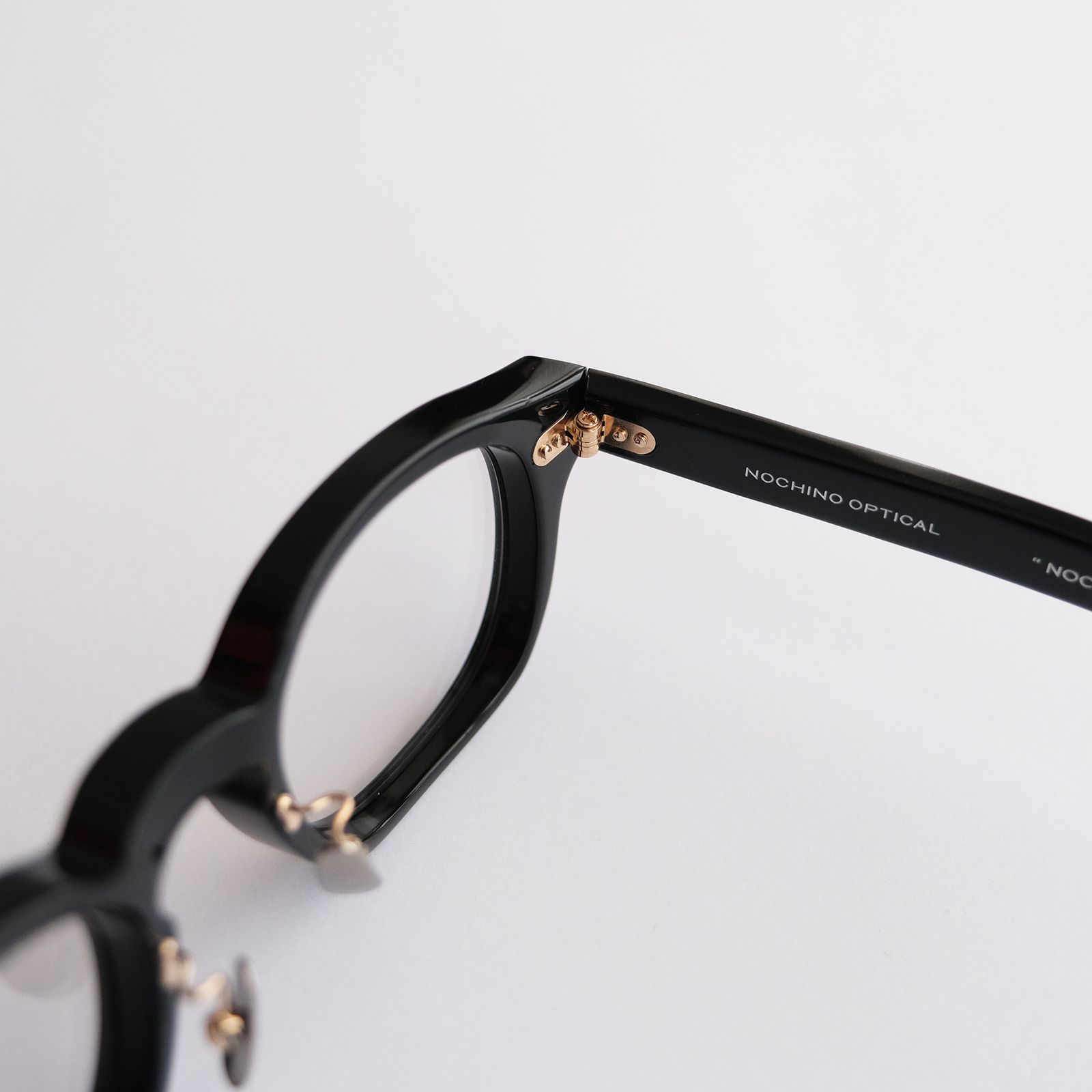NOCHINO OPTICAL ノチノGLOSS BLACK 調光モデル NOCHINO FR #2. GLOSS BLACK × GREY GREEN to D.GREY (調光