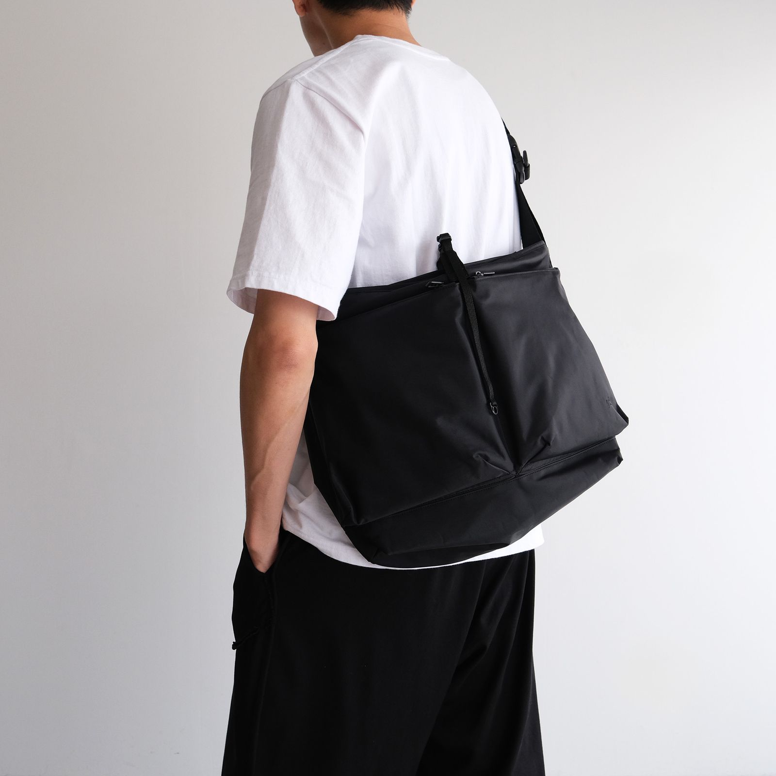 Recycle Twill Courier Shoulder -バッグ-（Black / ブラック）