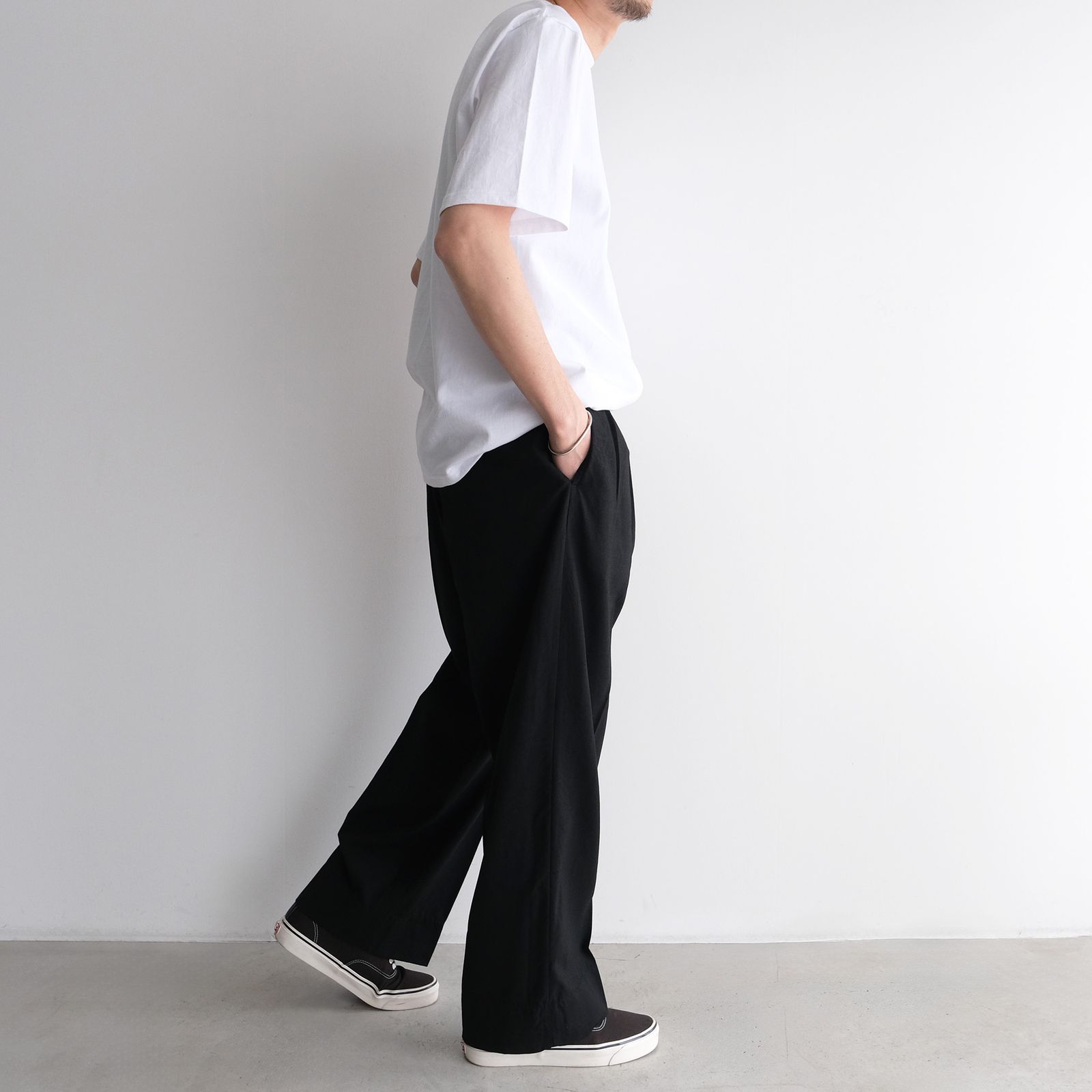 Wool 2 Tuck Trousers -パンツ-（Black / ブラック）