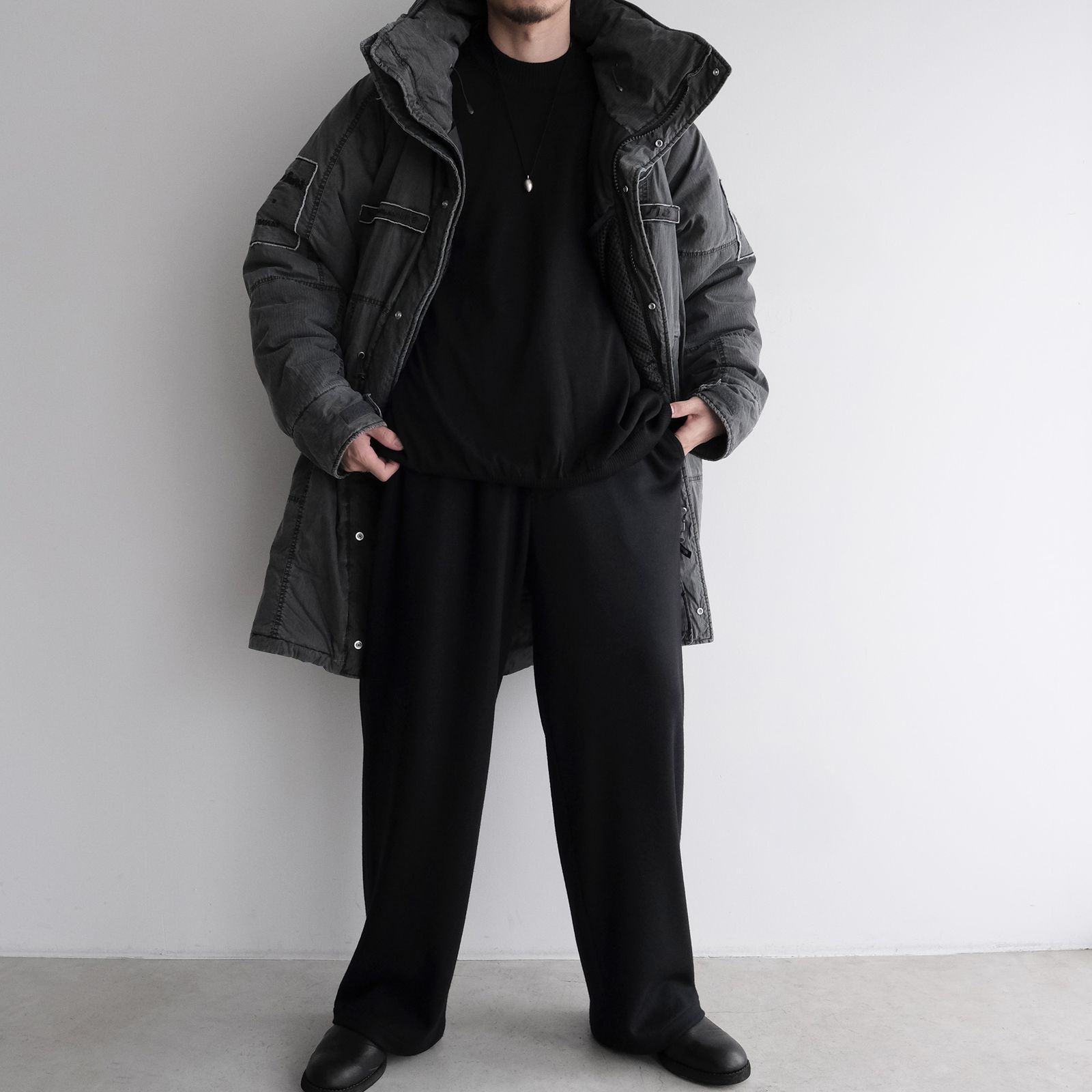 Padded Tactical Field Coat（INNAT×WILD THINGS）-コート-（Black / ブラック）