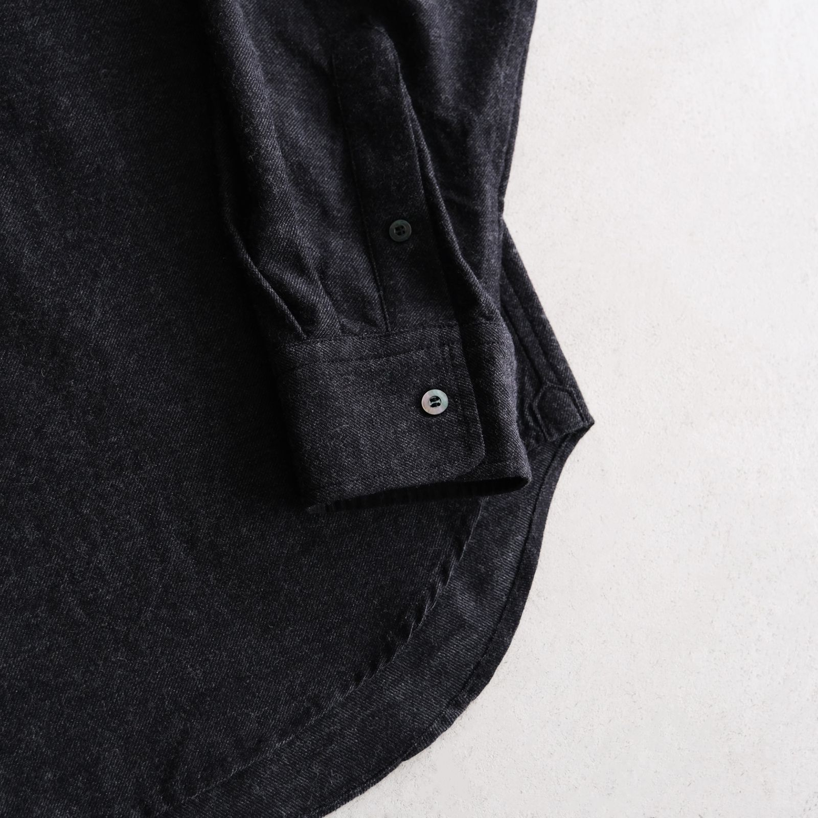 Atelier Shirt -シャツ-（Charcoal / チャコール）