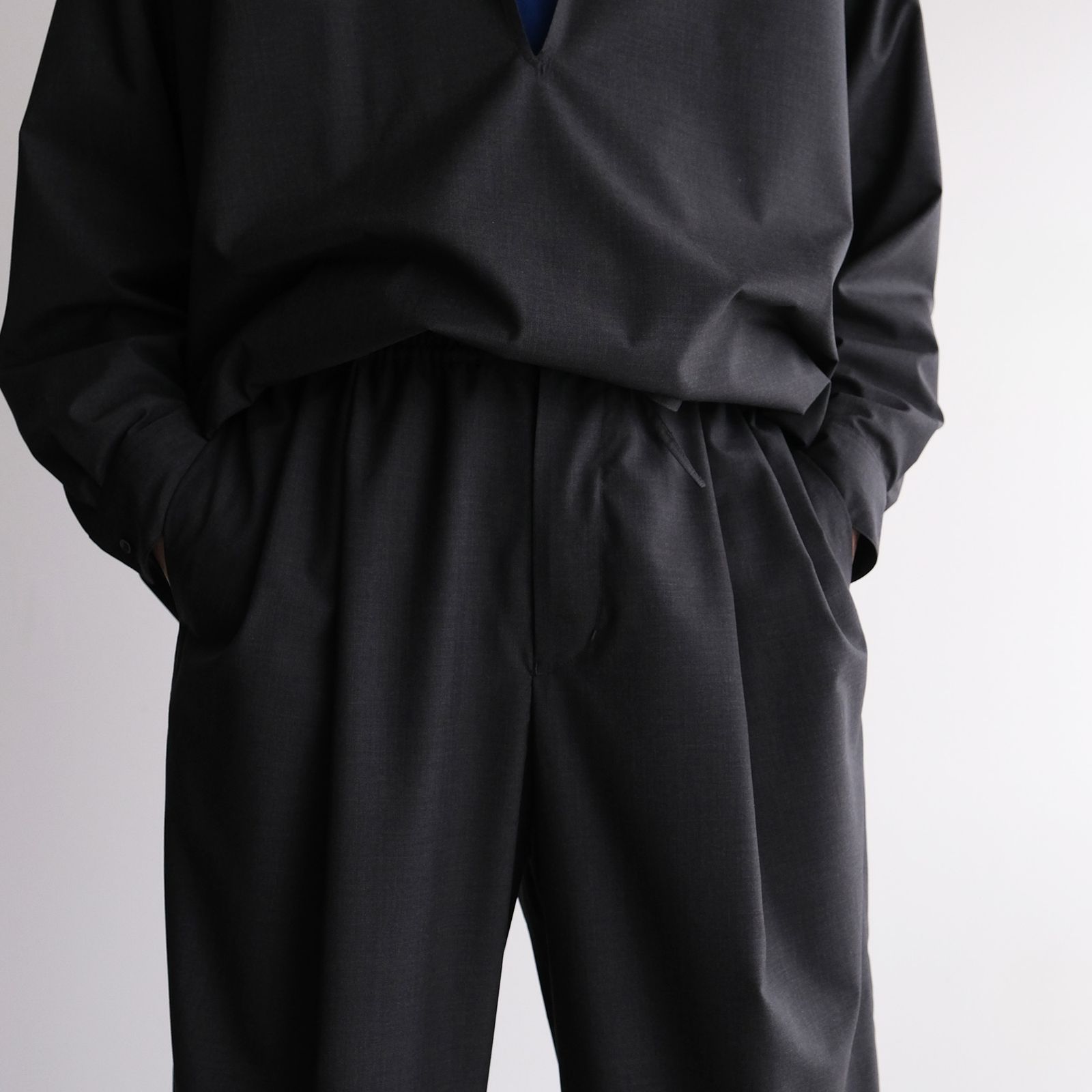 Fine Wool Heather Drawstring Track Pants -パンツ-（Charcoal / チャコール）GM261-40322