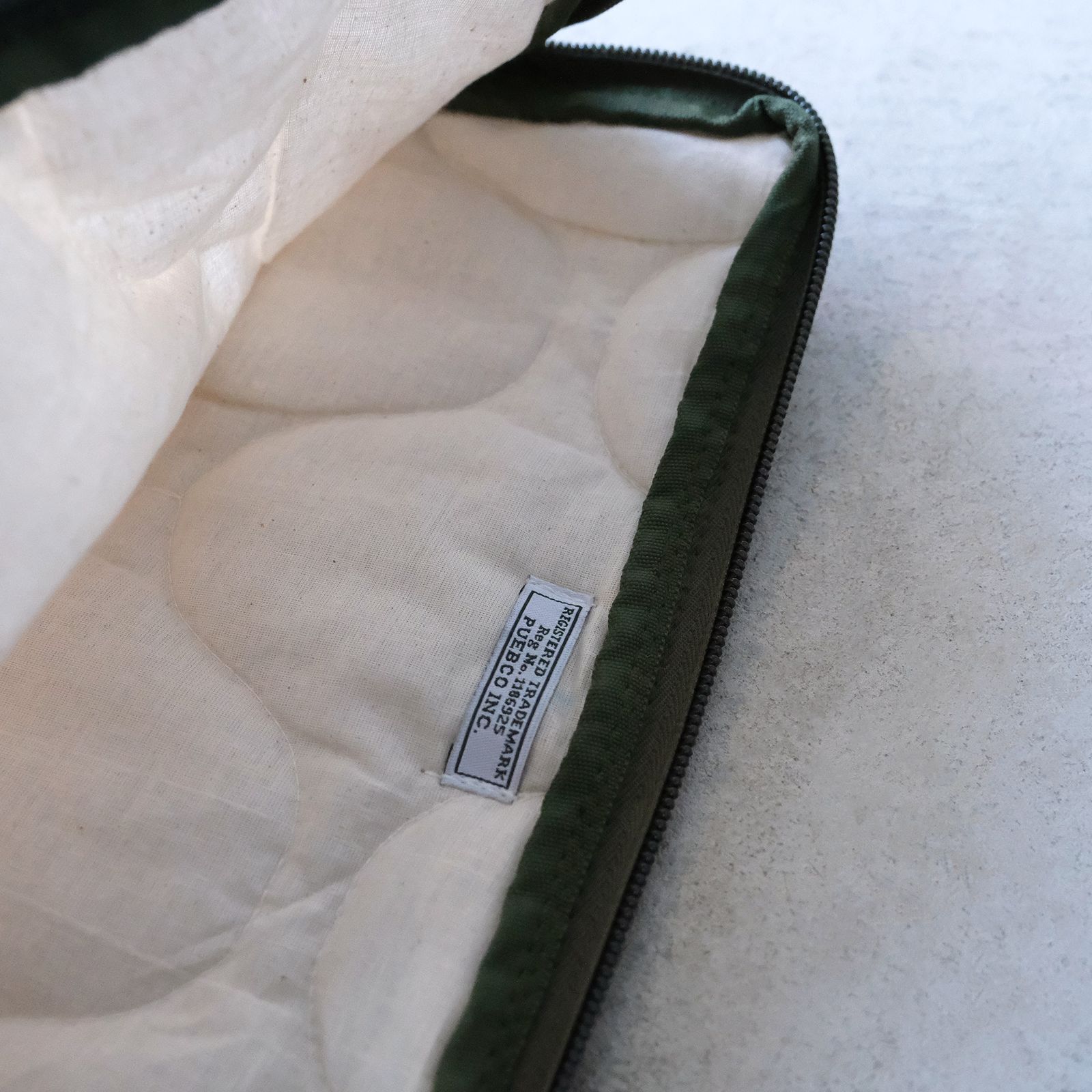 Quilted Laptop Case 13（Ivory / アイボリー）