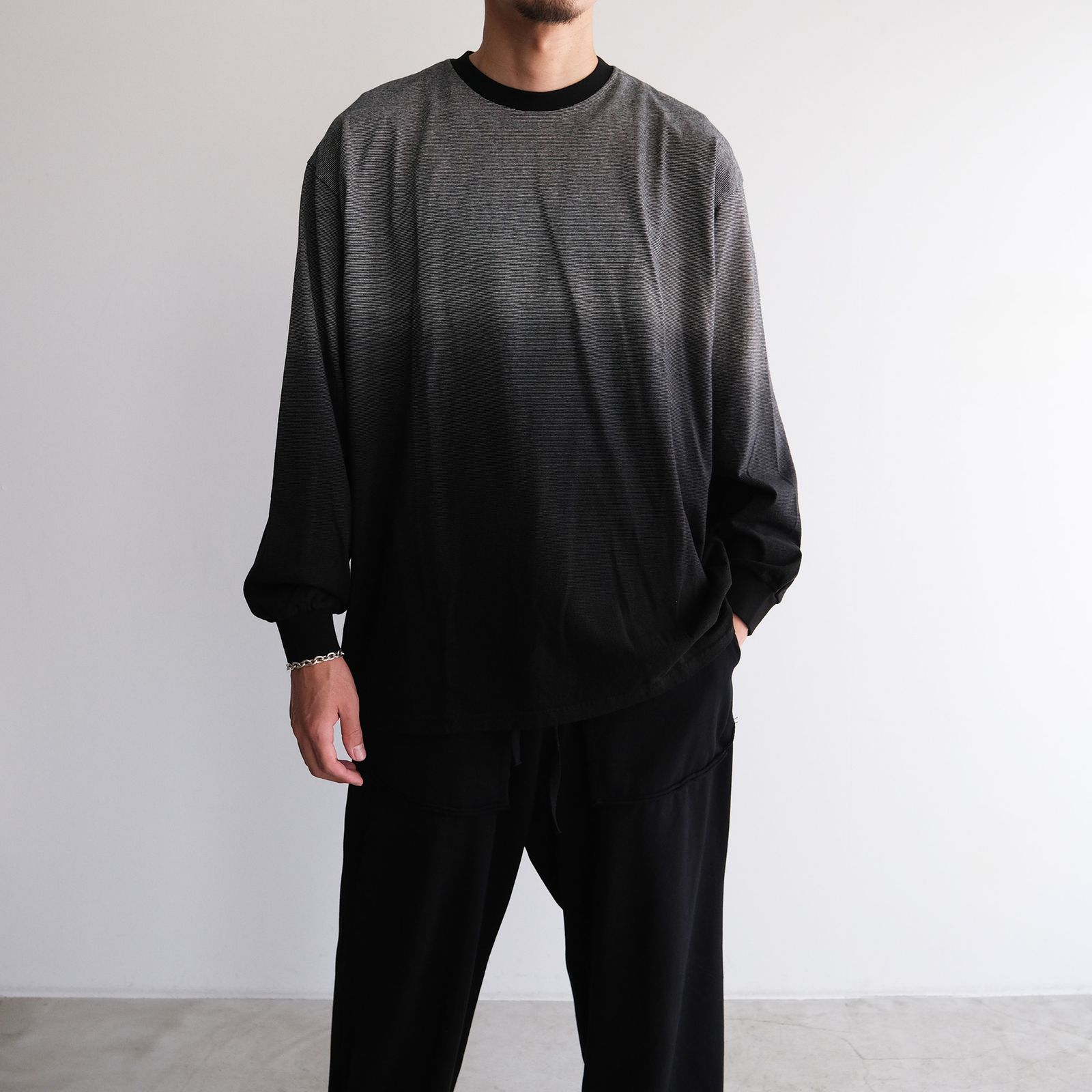 Gradient Border L/S Tee -Tシャツ-（Black / ブラック）