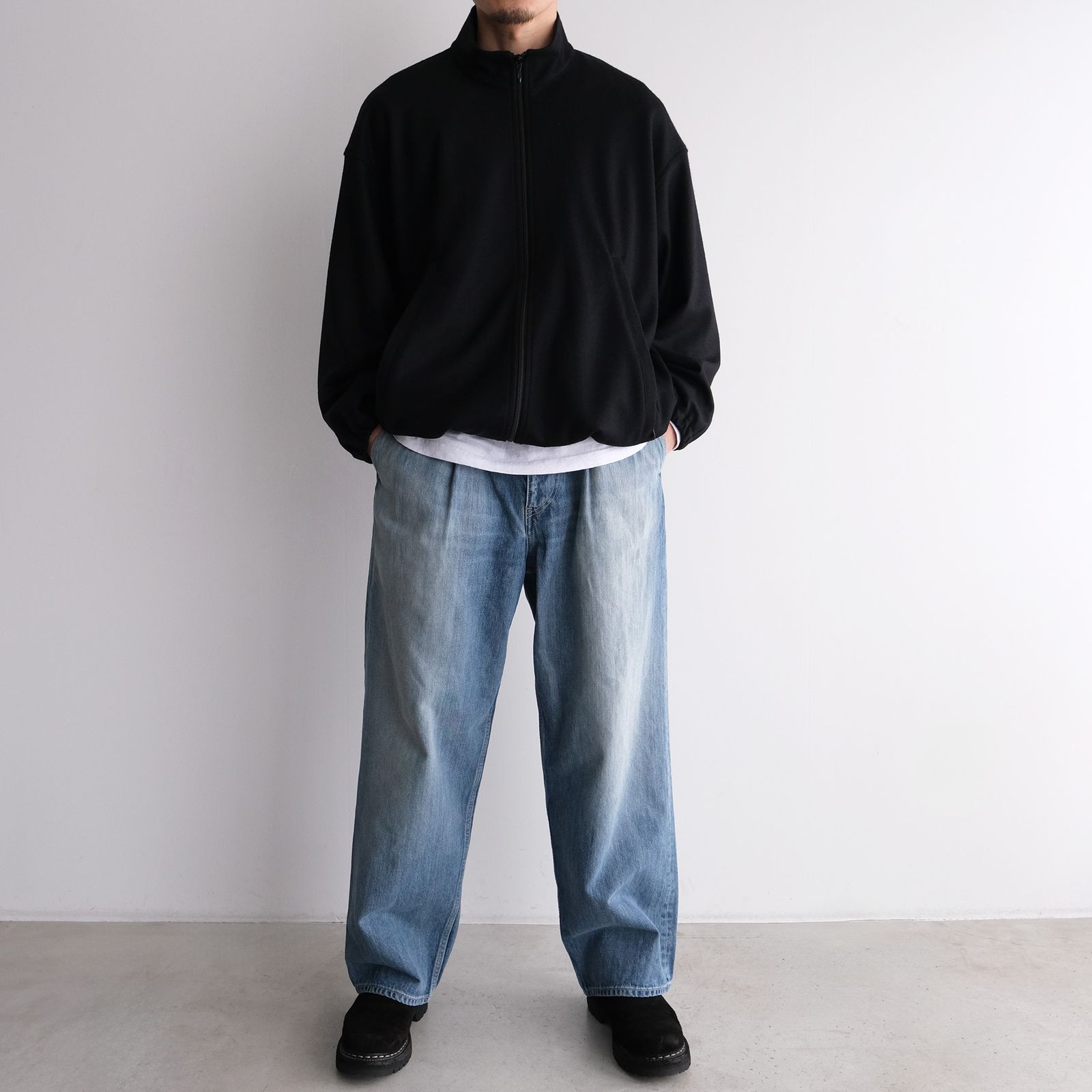 Selvage Denim Two Tuck Pants -デニムパンツ-（Indigo Light Fade / インディゴライトフェード）GU261-40061LB