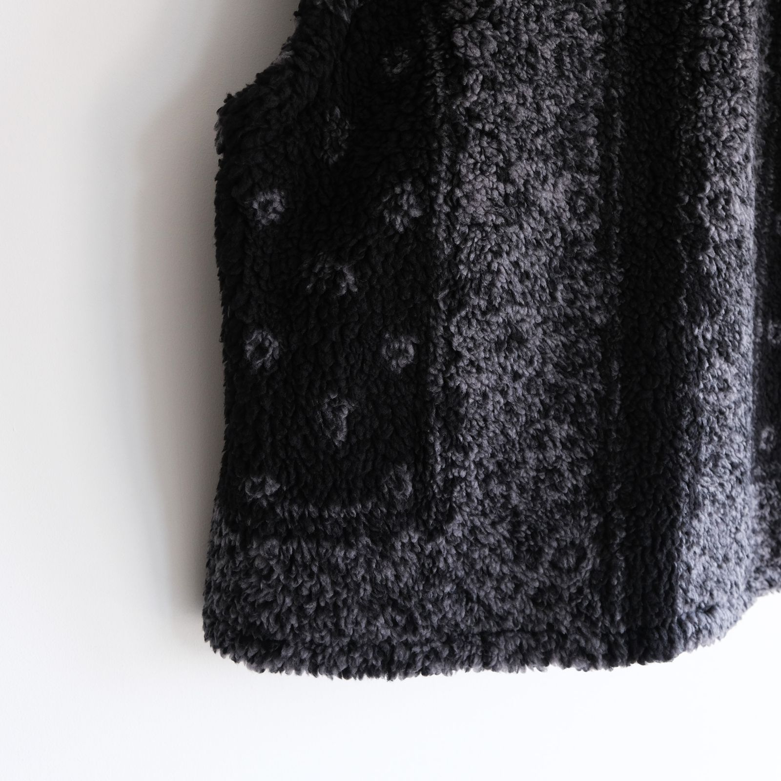 DYG Sherpa Vest -ベスト-（Black / ブラック）