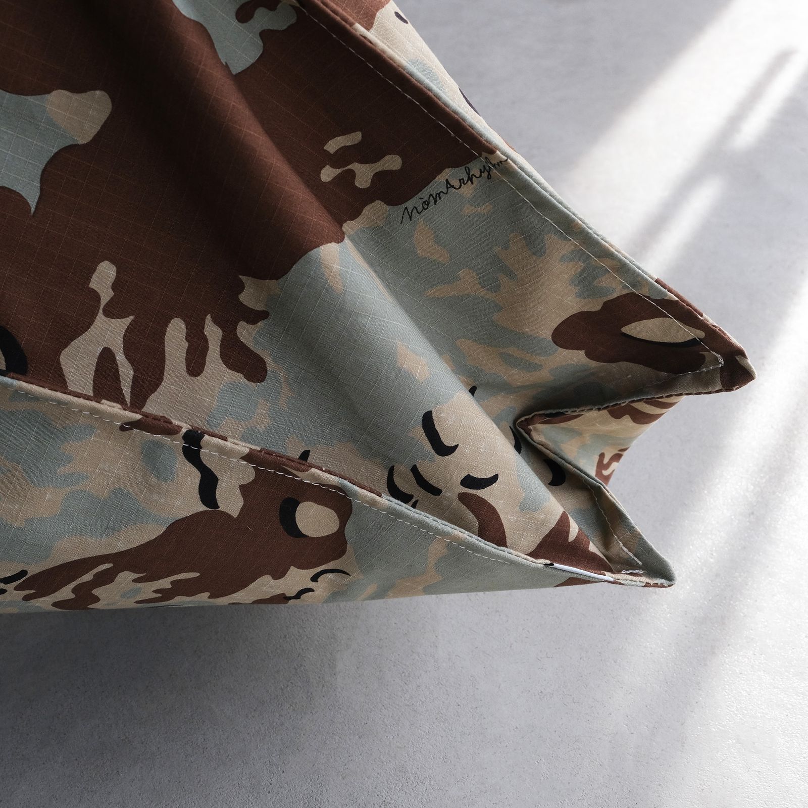 x Speakeasy Camo Flower 2-Handle Tote Bag -バッグ-（Beige / ベージュ）