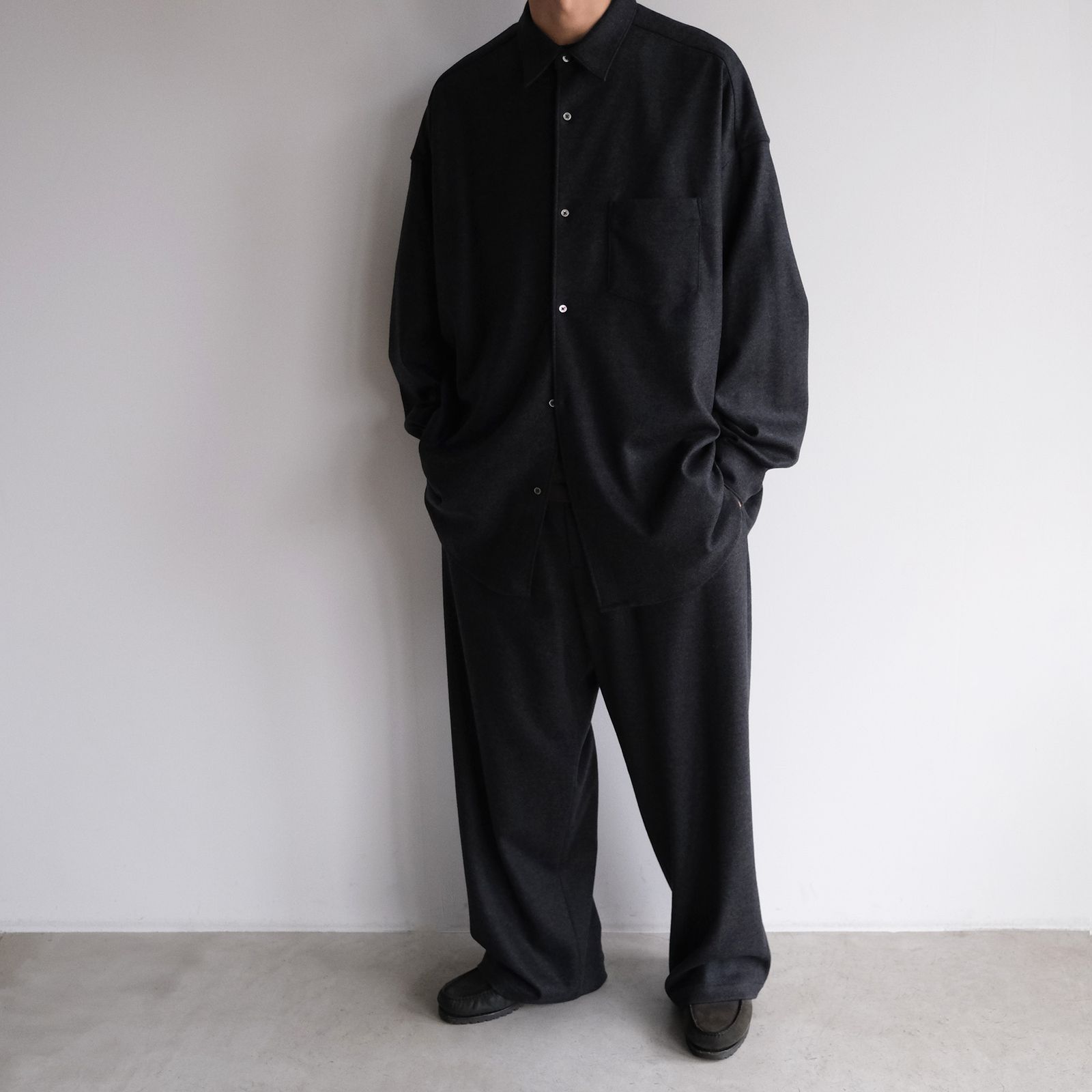 Wool Smooth Flannel Oversized Regular Collar Shirt -シャツ-（Gray / グレー）
