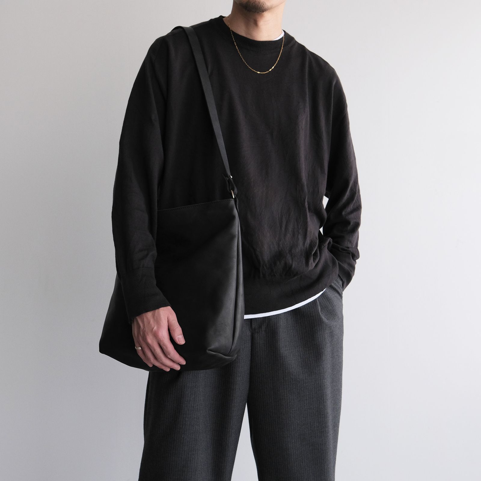 Soft Horse Full Grain Nylon Lining Shoulder Bag -バッグ-（Black / ブラック）