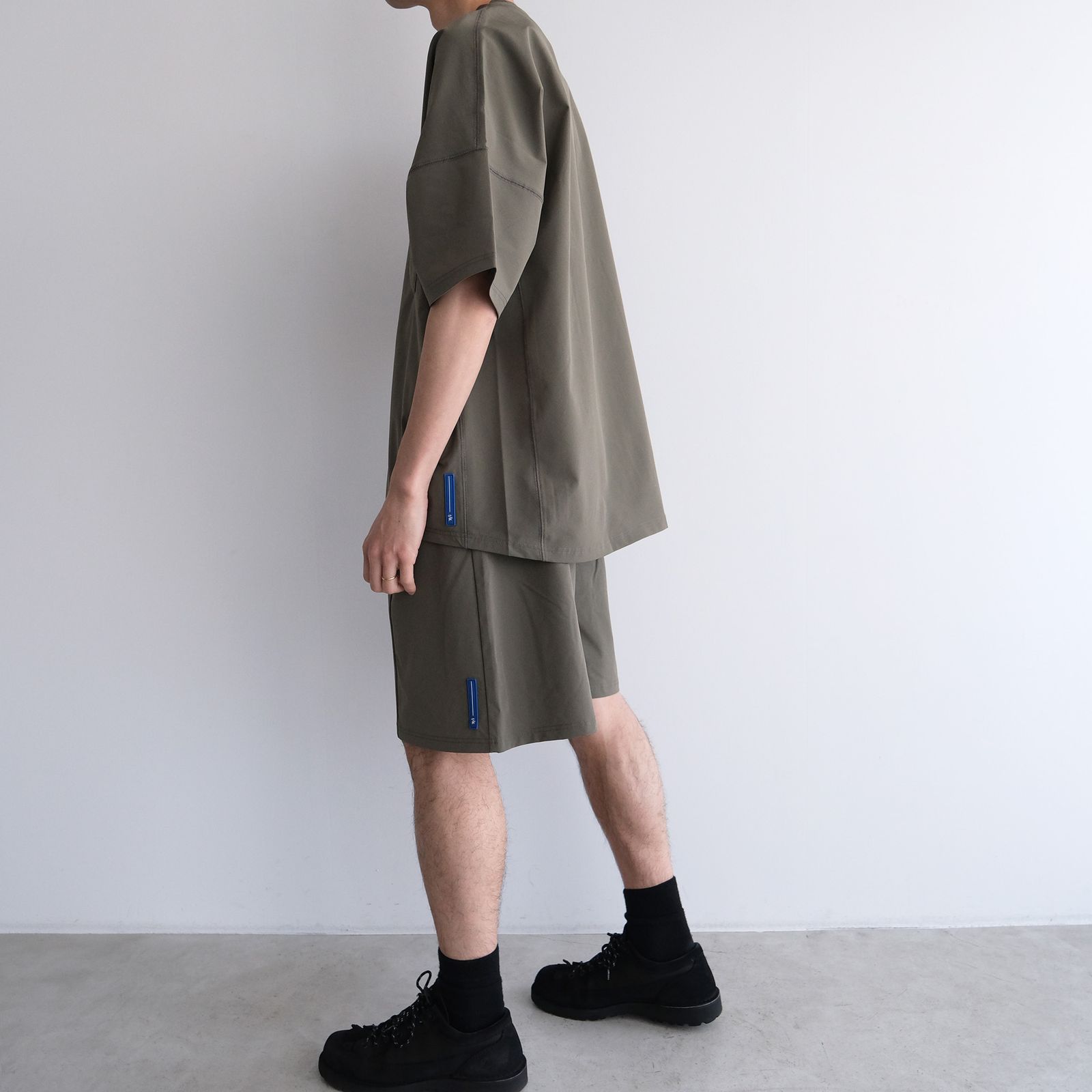 Amphibious T-Shirt -Tシャツ-（Olive / オリーブ）