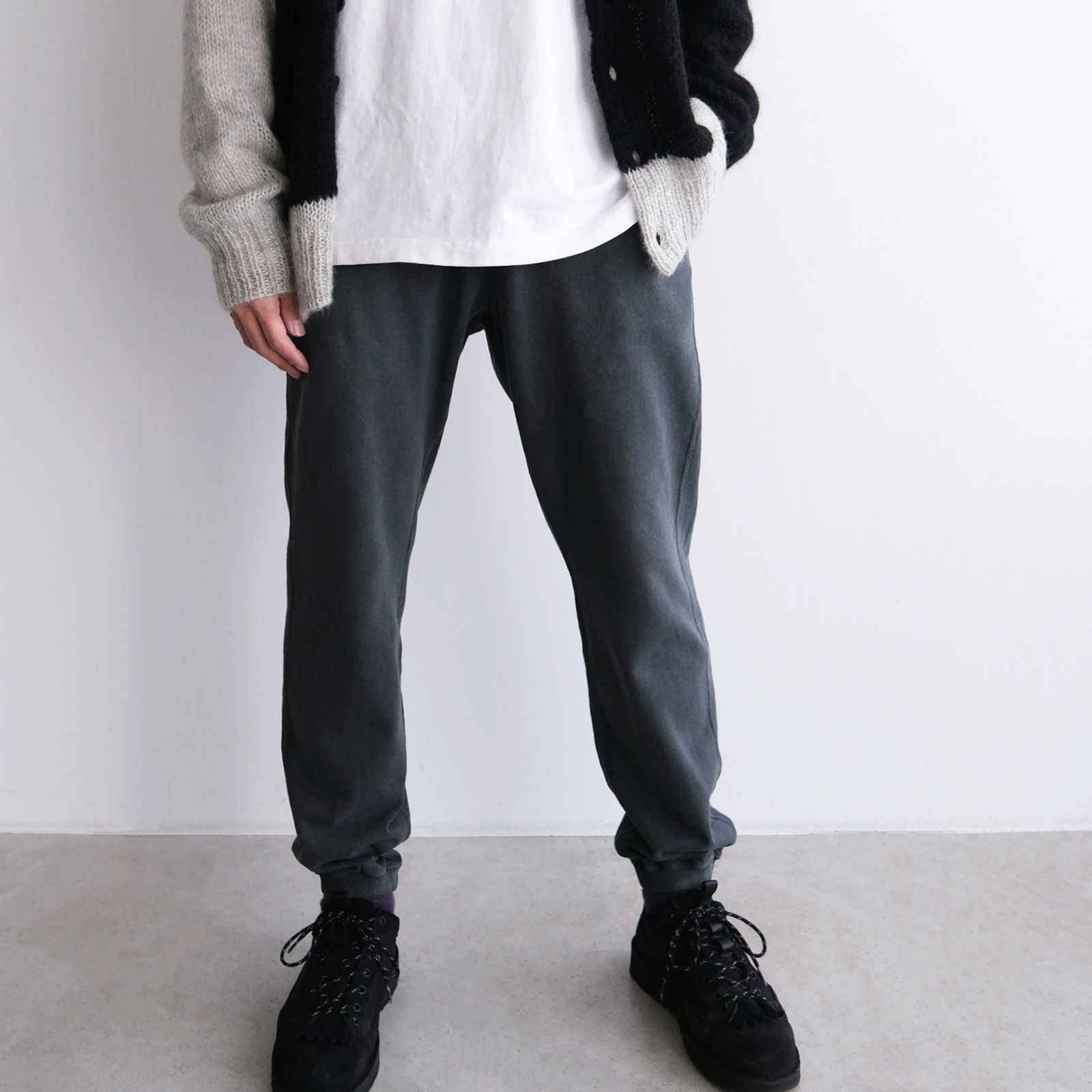 Gray Pigment Sweat Pants -パンツ-（Gray / グレー）