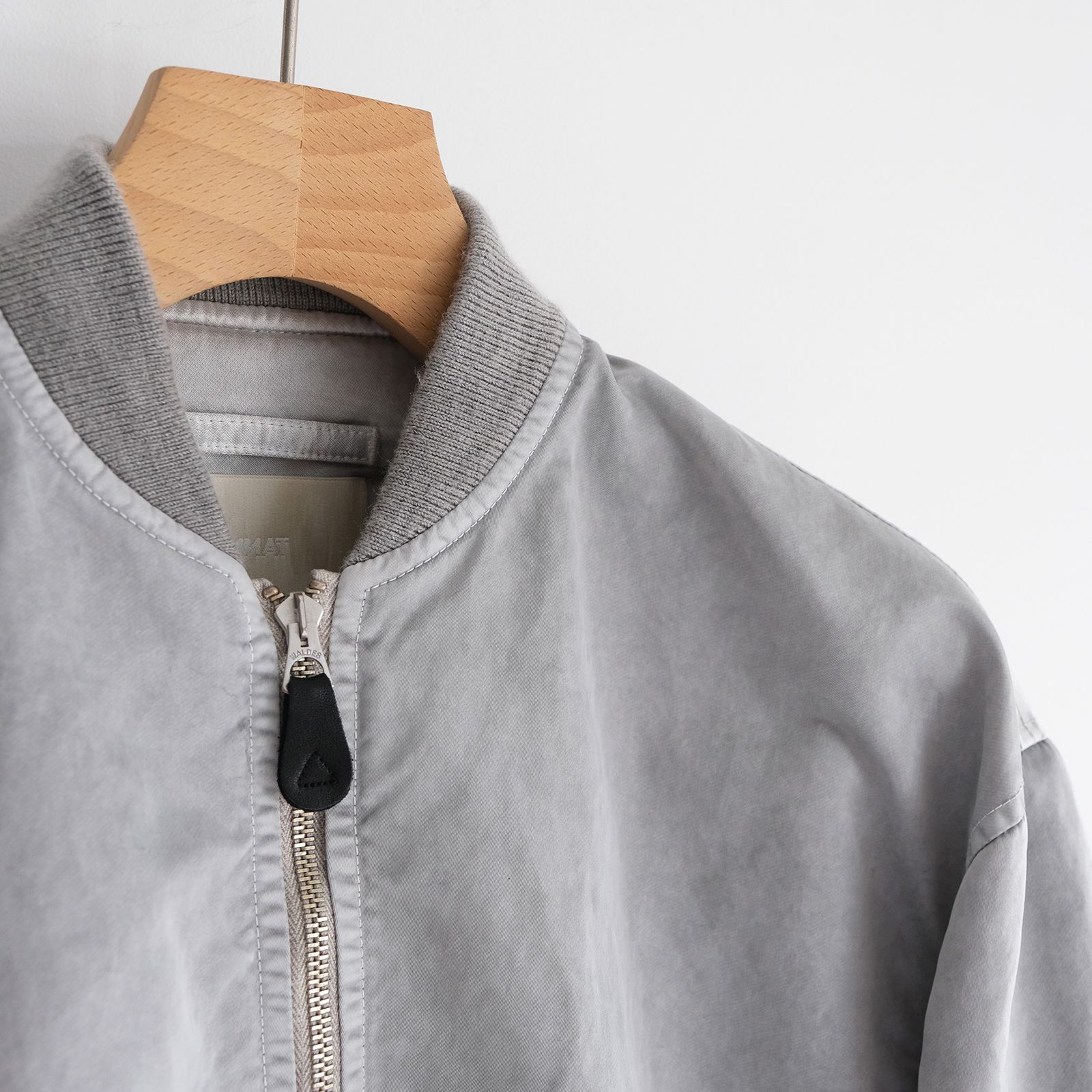 Hand-Dyed Bomber Jacket -ジャケット-（Gray / グレー）