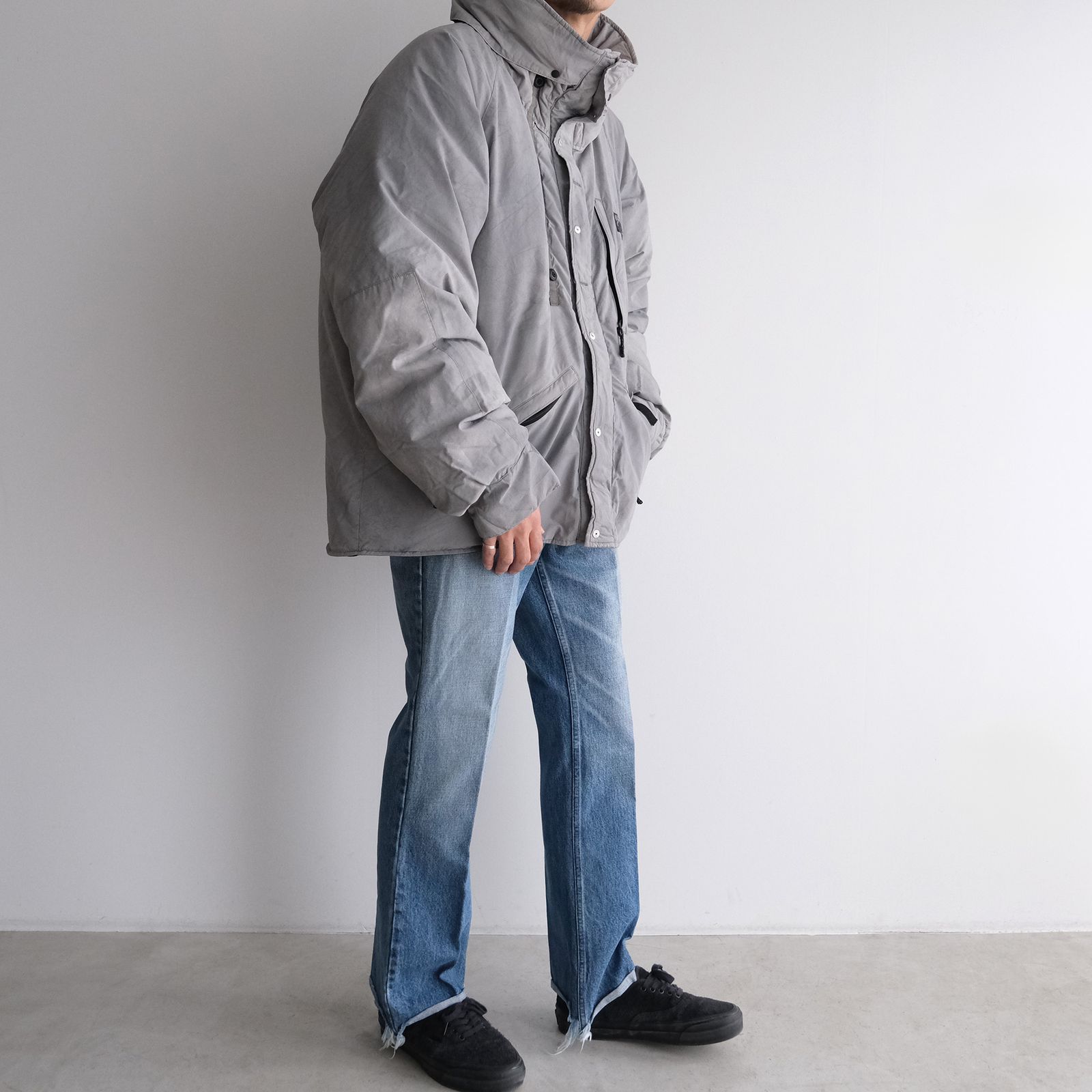 Garment Dyed Makalu Down Jacket -ジャケット-（Gray / グレー）