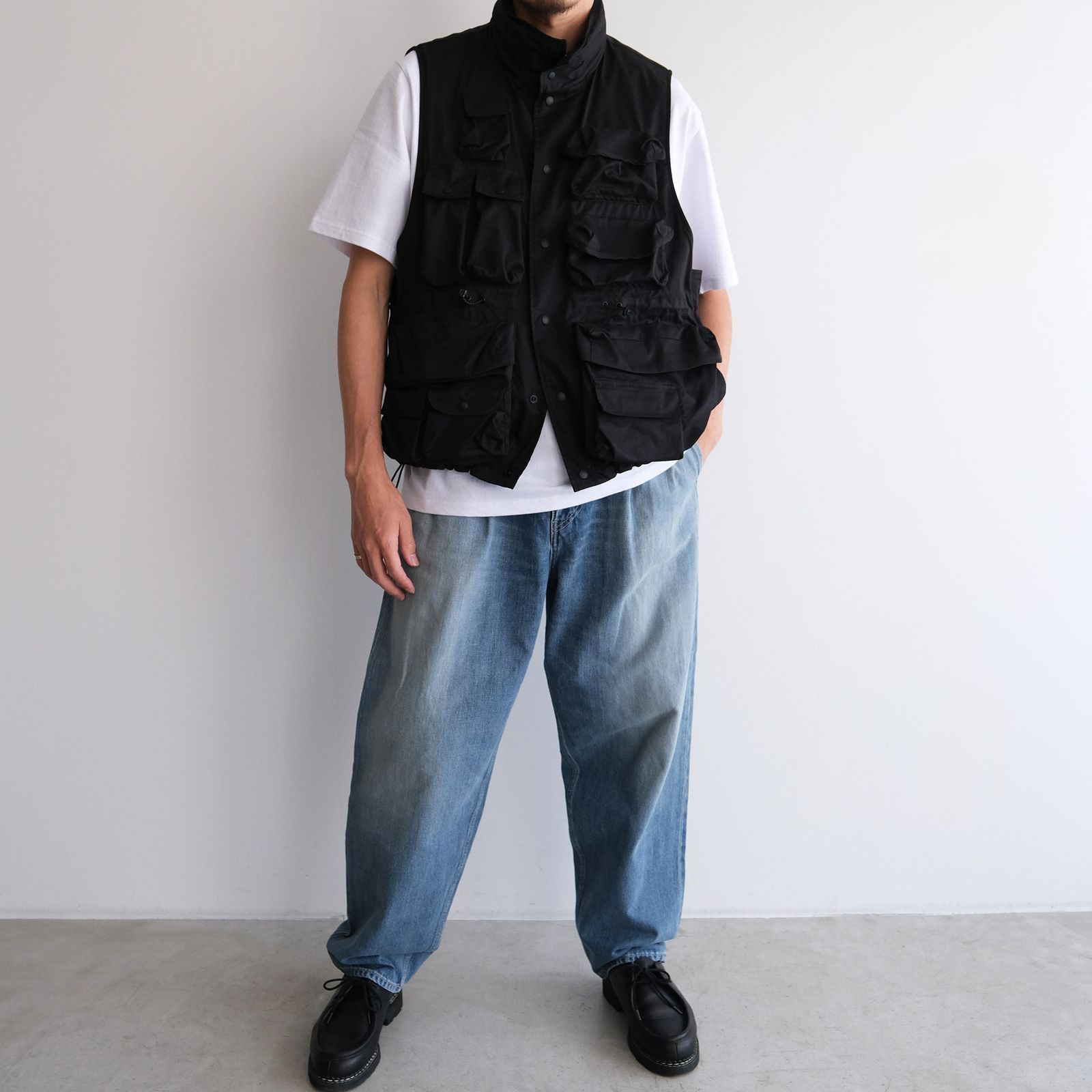 Selvage Denim Two Tuck Tapered Pants -パンツ-（Indigo Light Fade / インディゴライトフェード）