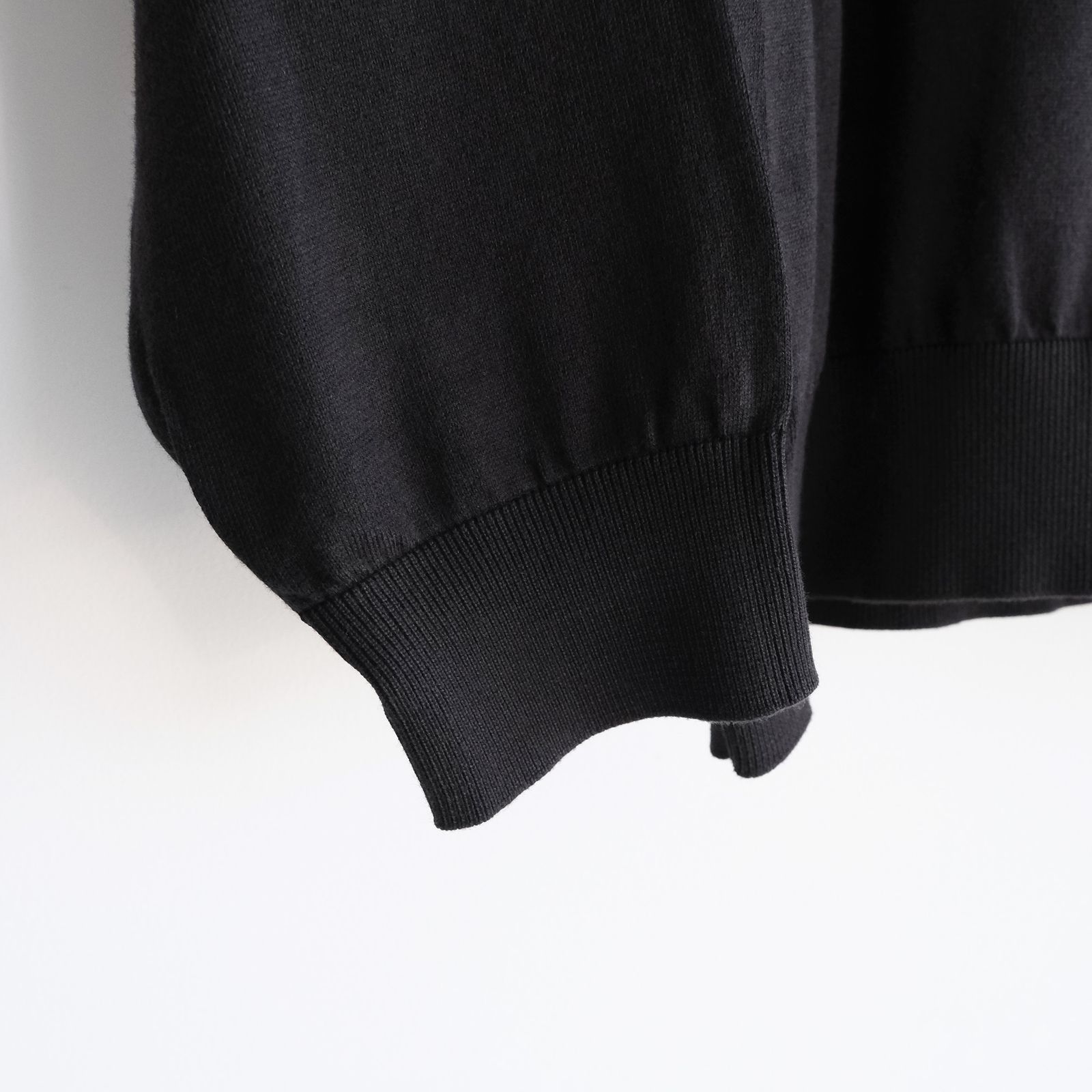 Smooth Suvin Henryneck Sweater -セーター-（Black / ブラック）