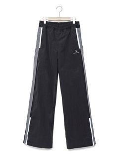 【25AW】プーマ コラボレーション ジップアップ フレア パンツ / PUMA ZIP-UP FLARED PANTS / ブラック