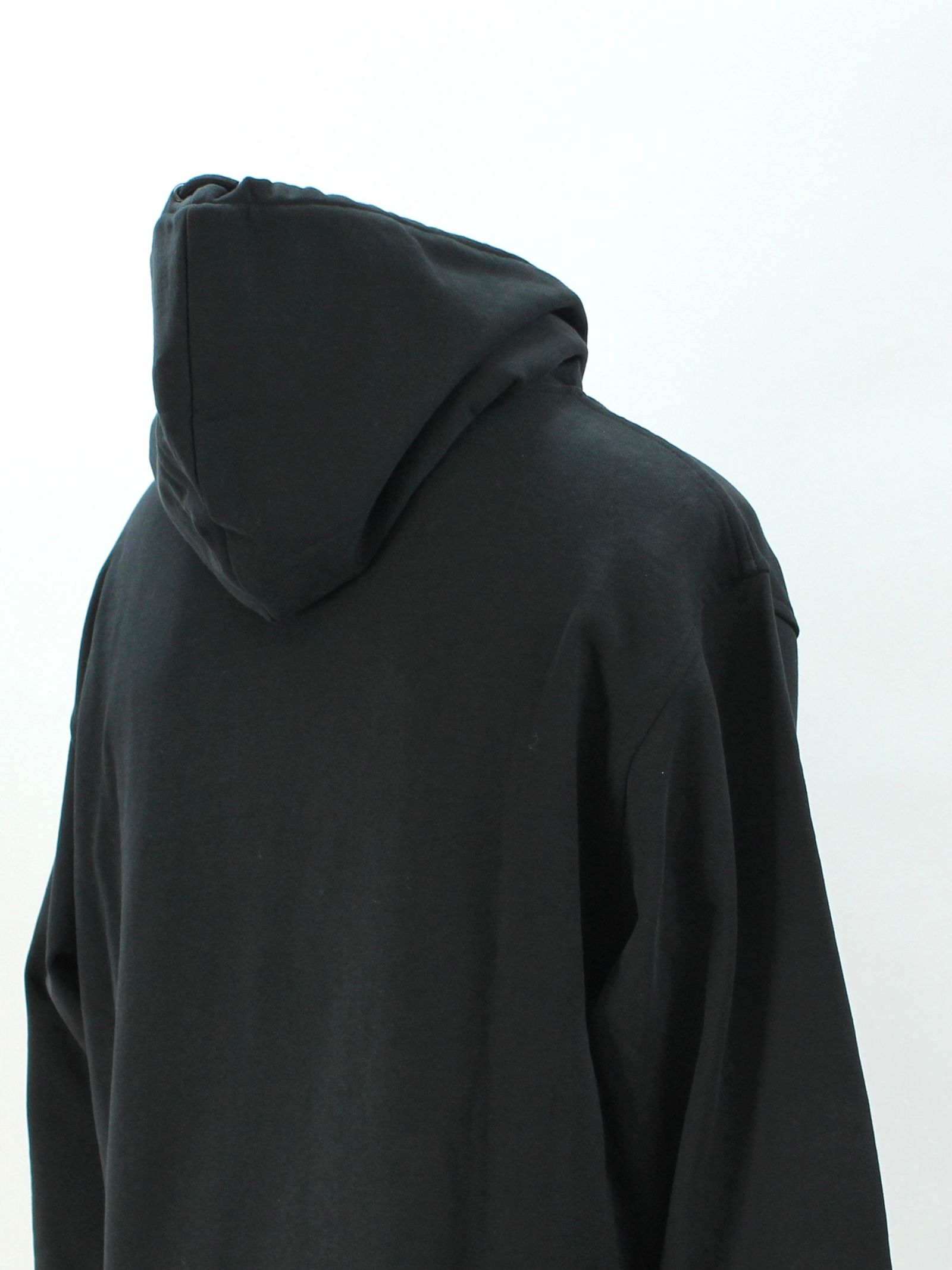 刺繍ロゴ フーディー / BLACK HOODIE WITH MULTICOLOR LOGO / ブラック × マルチ