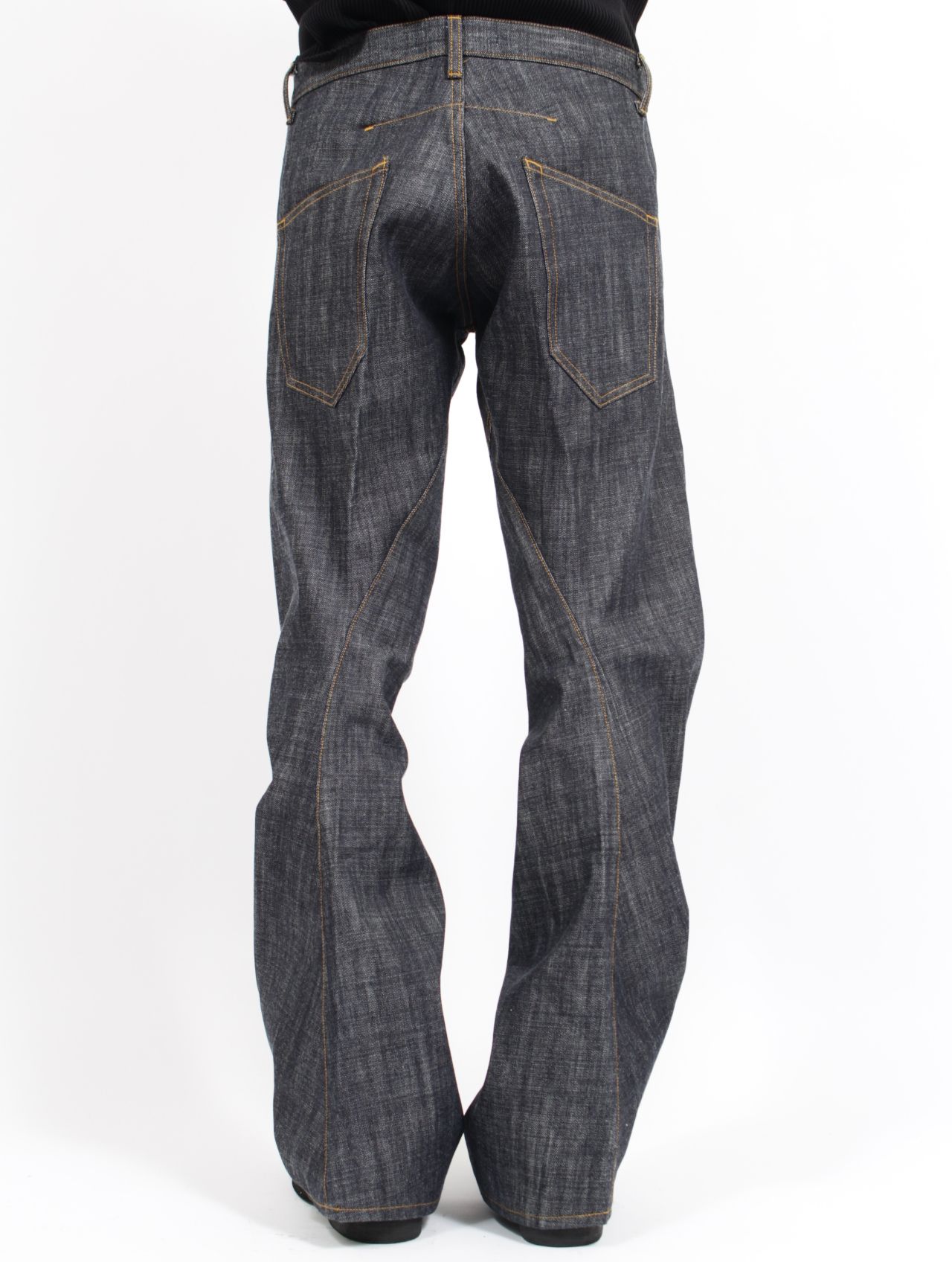 NVRFRGT - 【26SS】新モデル 3D ツイステッド ジーンズ 3.0 / 3D