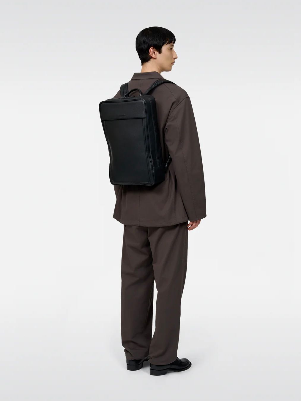 ソフトバックパック ミディアム / MOORE SOFT BACKPACK  MEDIUM / ブラック