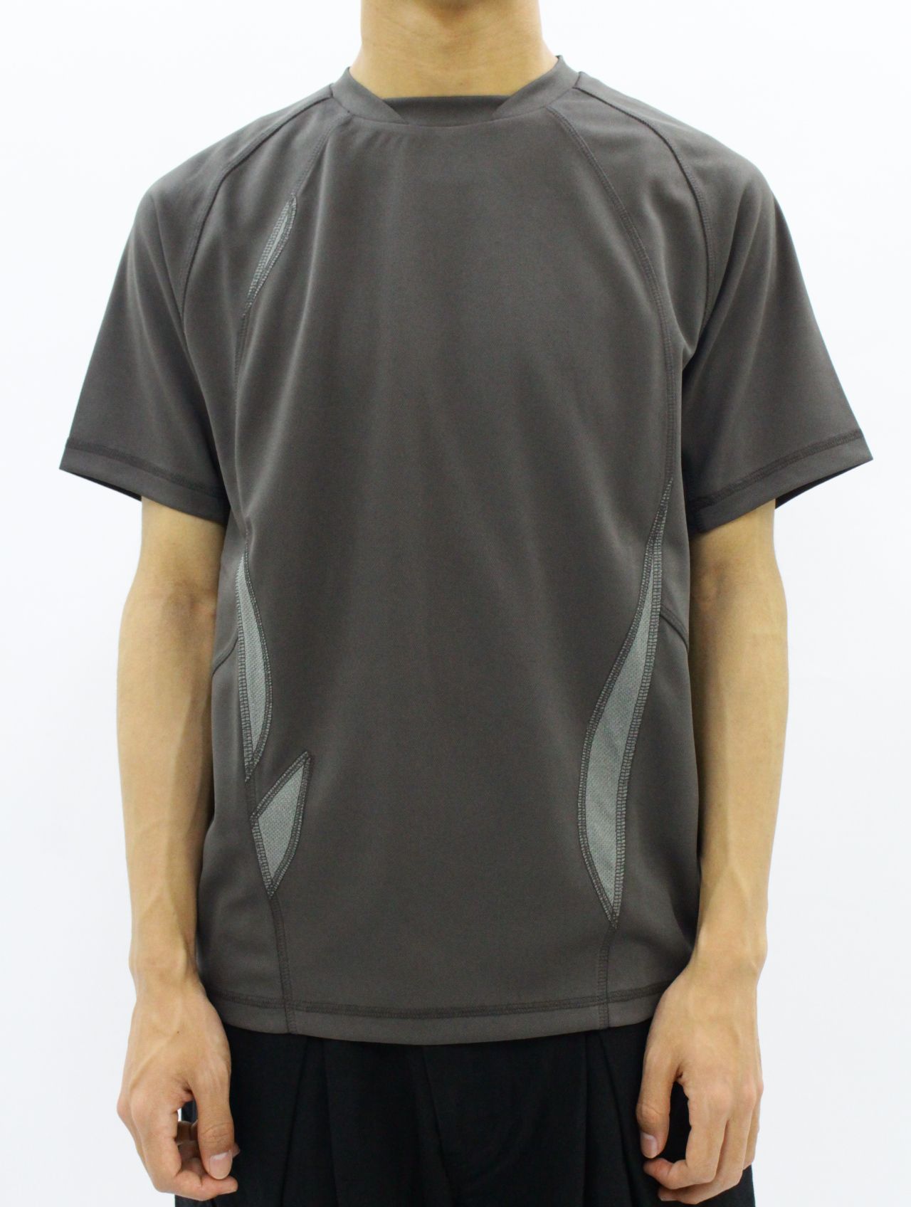 SAN SAN GEAR - 【25SS】フローイング パネル Tシャツ / FLOWING