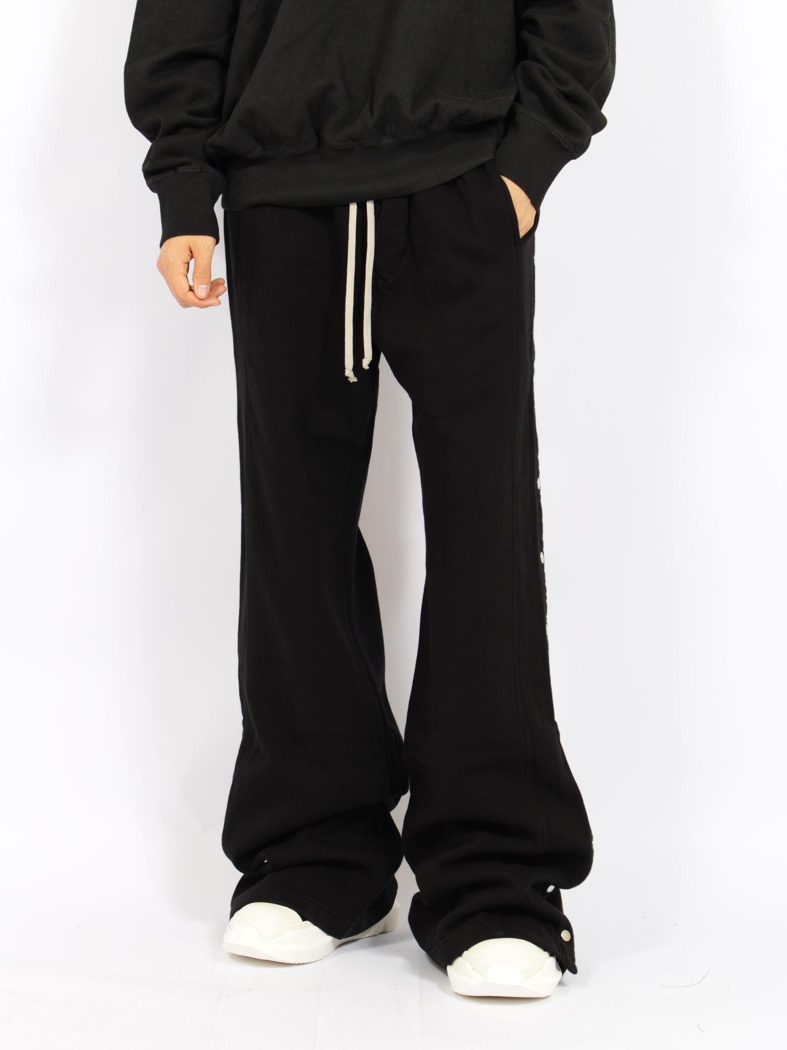 【26AW】ワイド プッシャー パンツ スウェット素材 サイドスナップボタン / WIDE PUSHER PANTS / ブラック