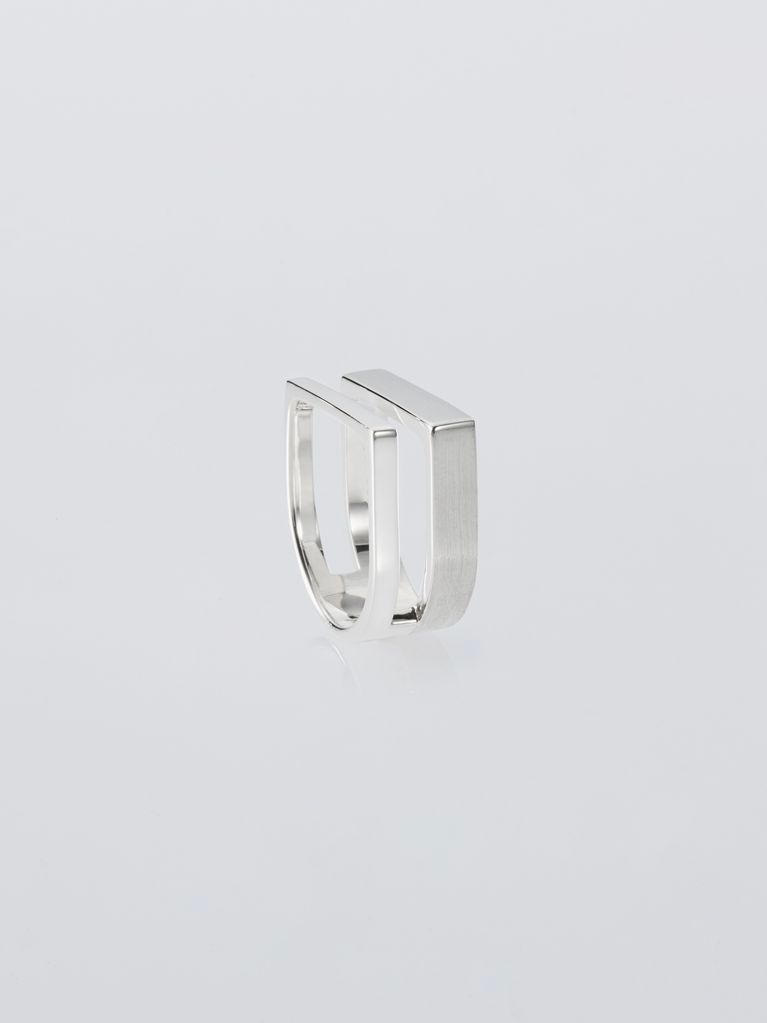 ディファレント ウィデュス リング ウィズ ヘアー ライン / DIFFERENT WIDTH RING WITH HAIR LINE / シルバー