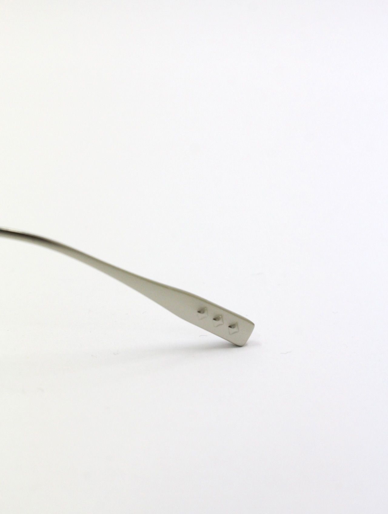 サングラス アイウェア― エイト s / EIGHT s / シルバー×ブルーレンズ