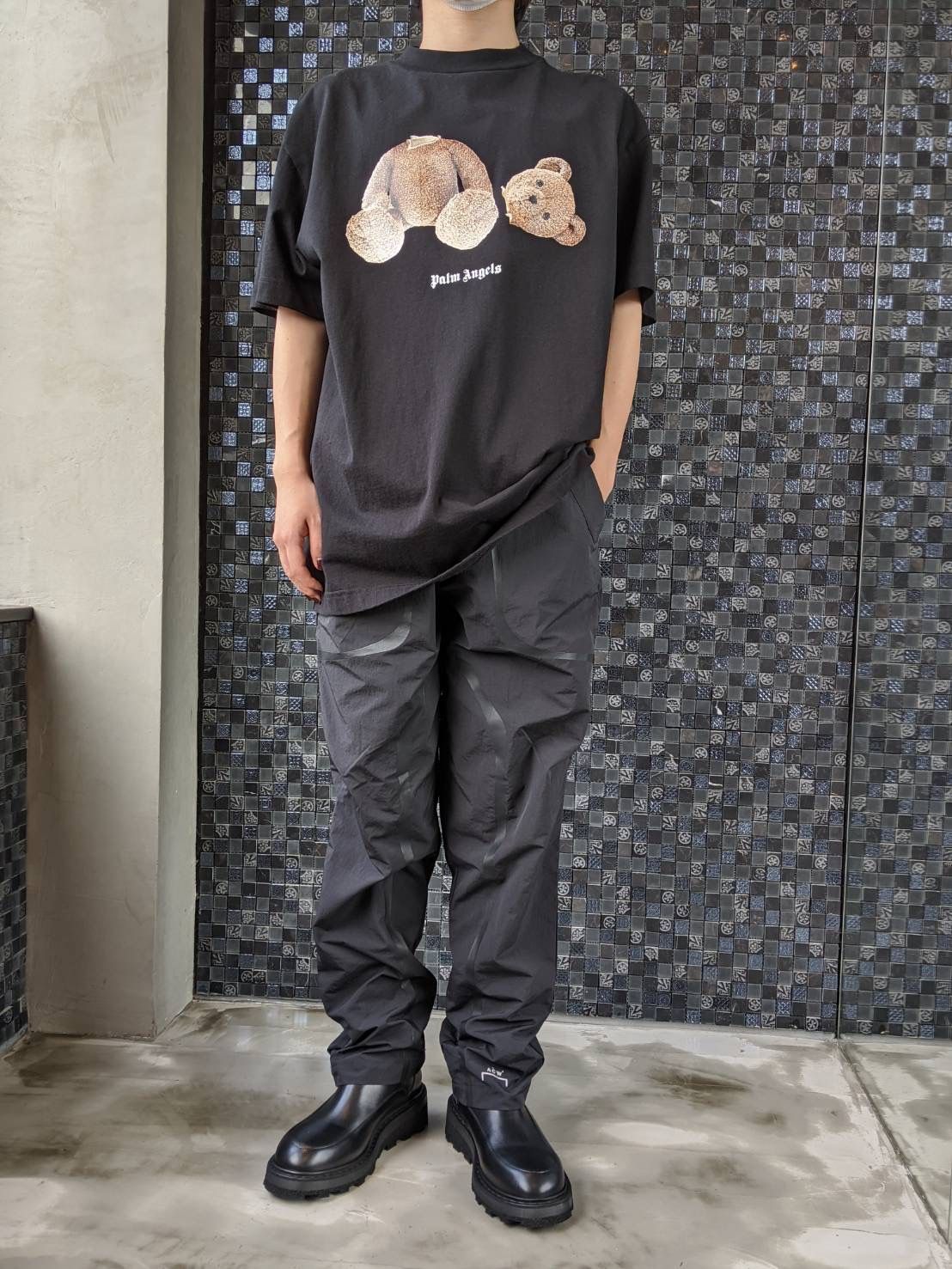 【コーデに遊び心を】Palm Angels バーニングモノグラムTシャツ 20210206003833396.jpg