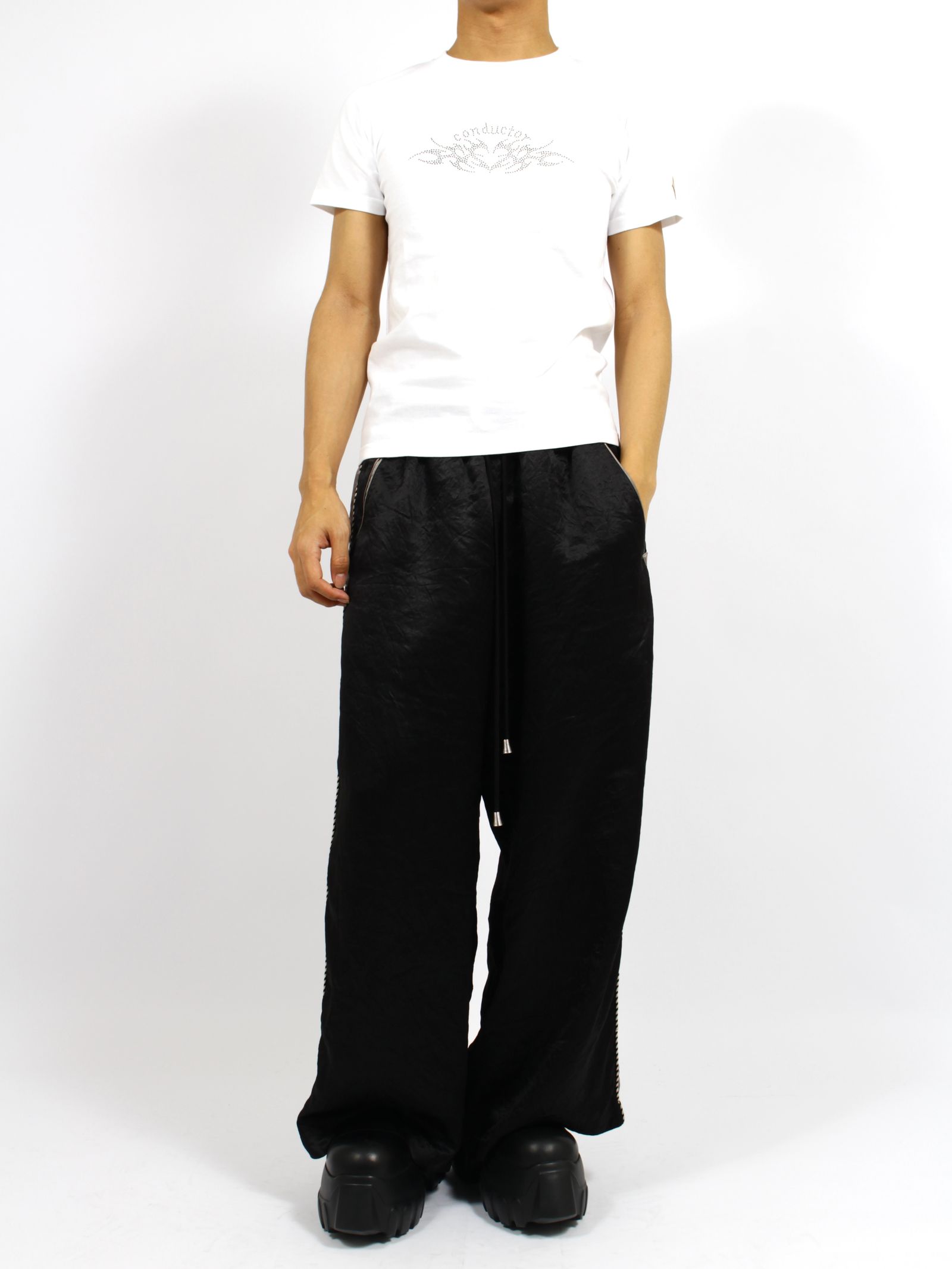 【26SS】ストーン デコレート ハート トライバル ミニ Tシャツ / STONE DECORATED HEART TRIBAL MINI T-SHIRT / ホワイト