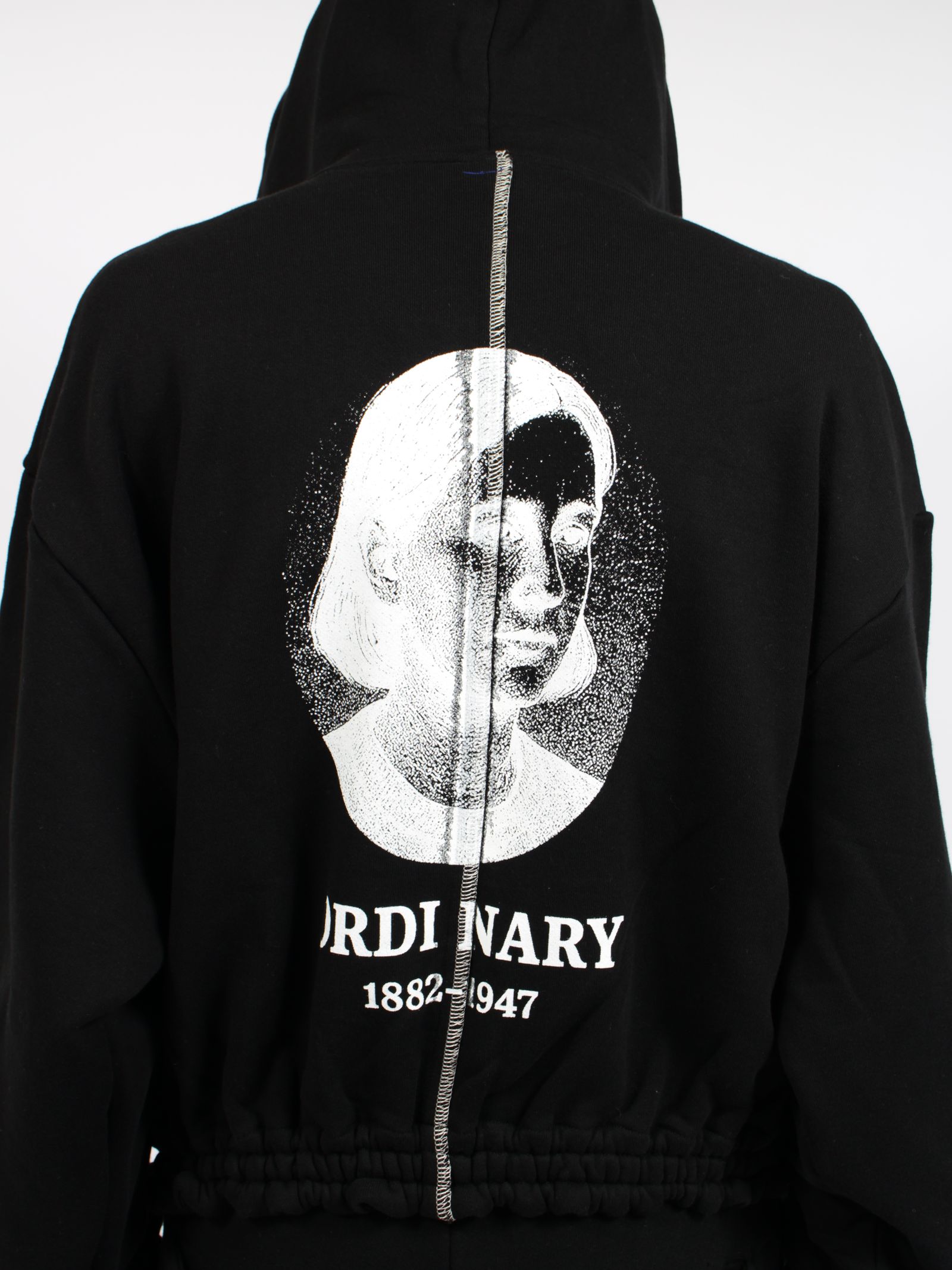 【26AW】オーディナリー ホーム オールド スタイル ジップ フーディ ウィズ プリンティング / ORDINARY HOME OLD STYLE ZIP HOODIE WITH PRINTING / ブラック
