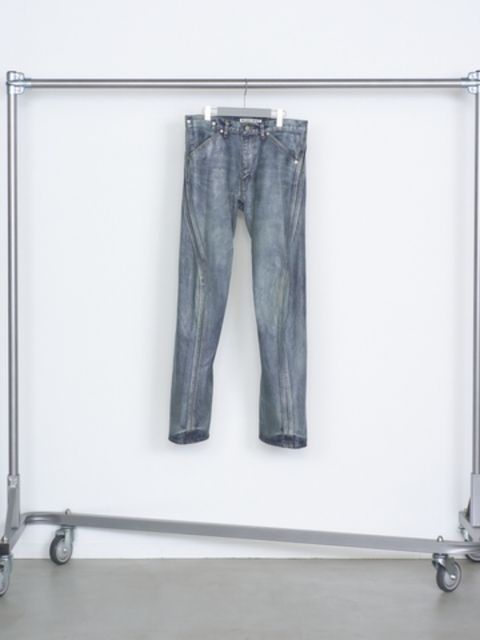 3D ツイステッド ジーンズ / 3D TWISTED JEANS  / WAXED ICE WASH (アイスブルー)