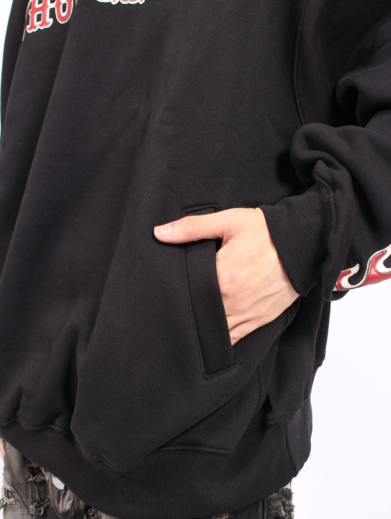 【25AW】レザー フレーム スウェットシャツ / LEATHER FLAME SWEATSHIRT / ブラック