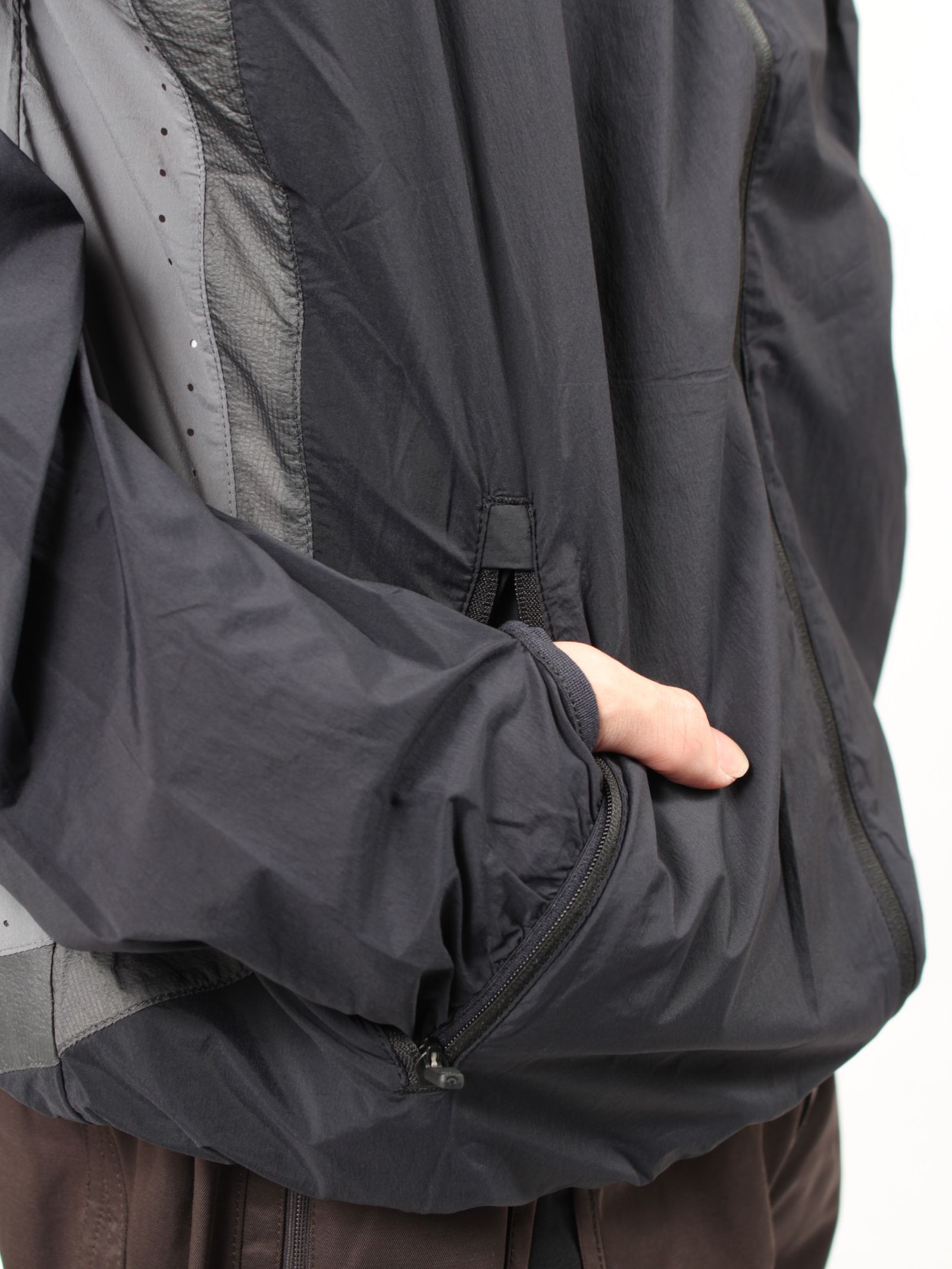 SAN SAN GEAR - 【24AW】ランニング ジャケット / RUNNING SAN SAN GEAR - 【24AW】ランニング ジャケット / RUNNING