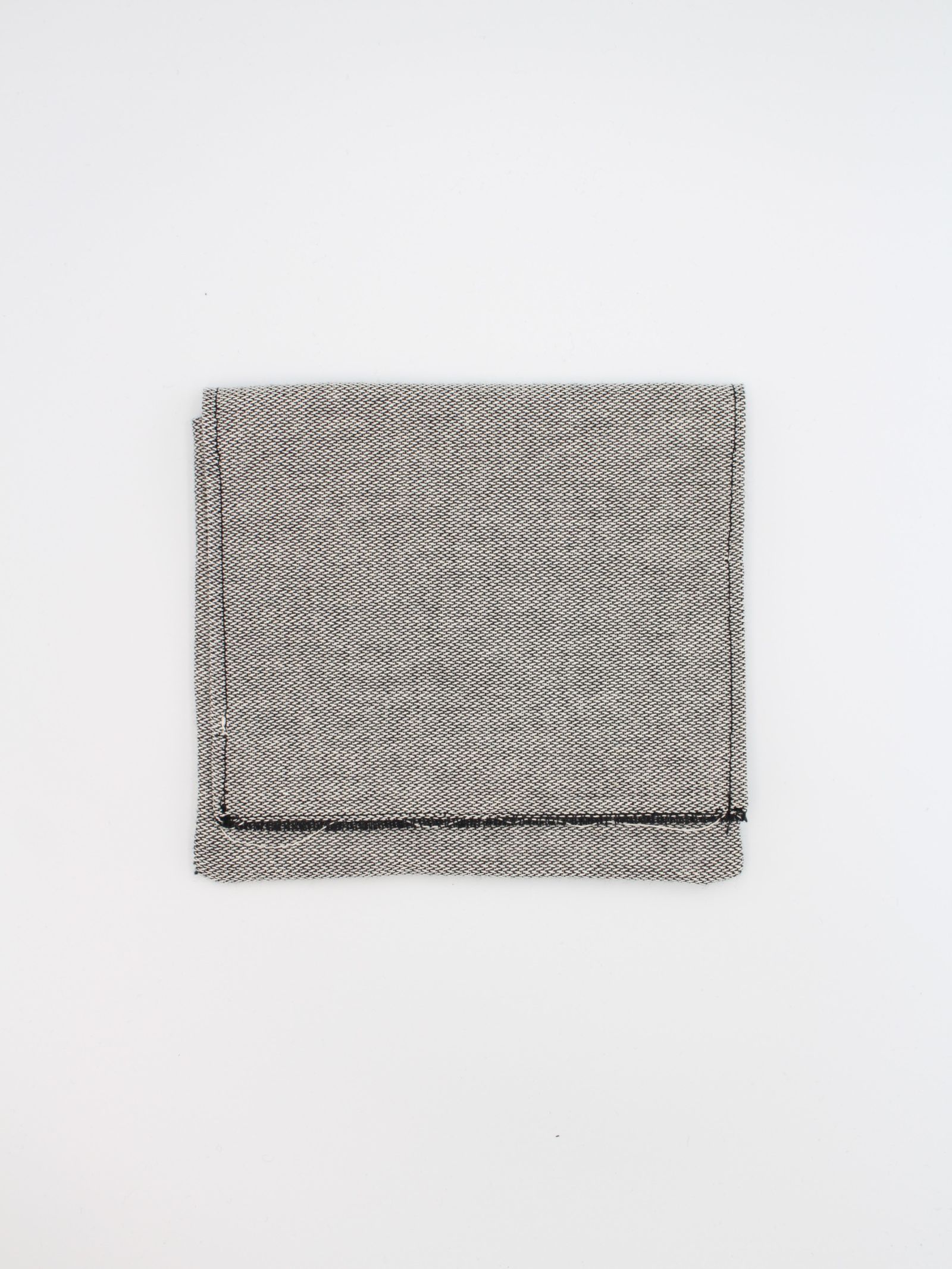 【24AW】ハンドウーブン ウィズ ブラッシュ メタルバックル ベルト / HAND WOVEN (INTRECCIATO) WITH BRUSHED METAL BUCLE BELT / ブラック