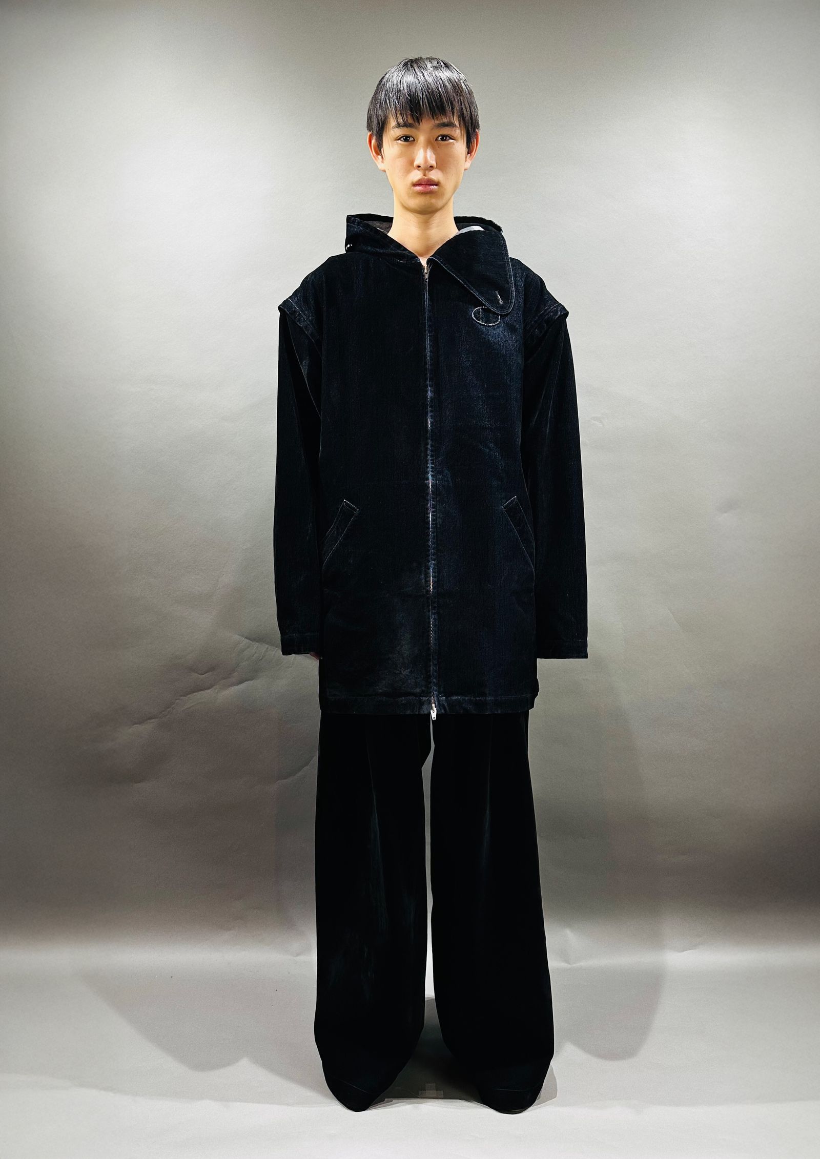 【25AW】フロッキー加工 カバード デニム フーディー コート / COVERED DENIM HOODIE - Coat / ブラック