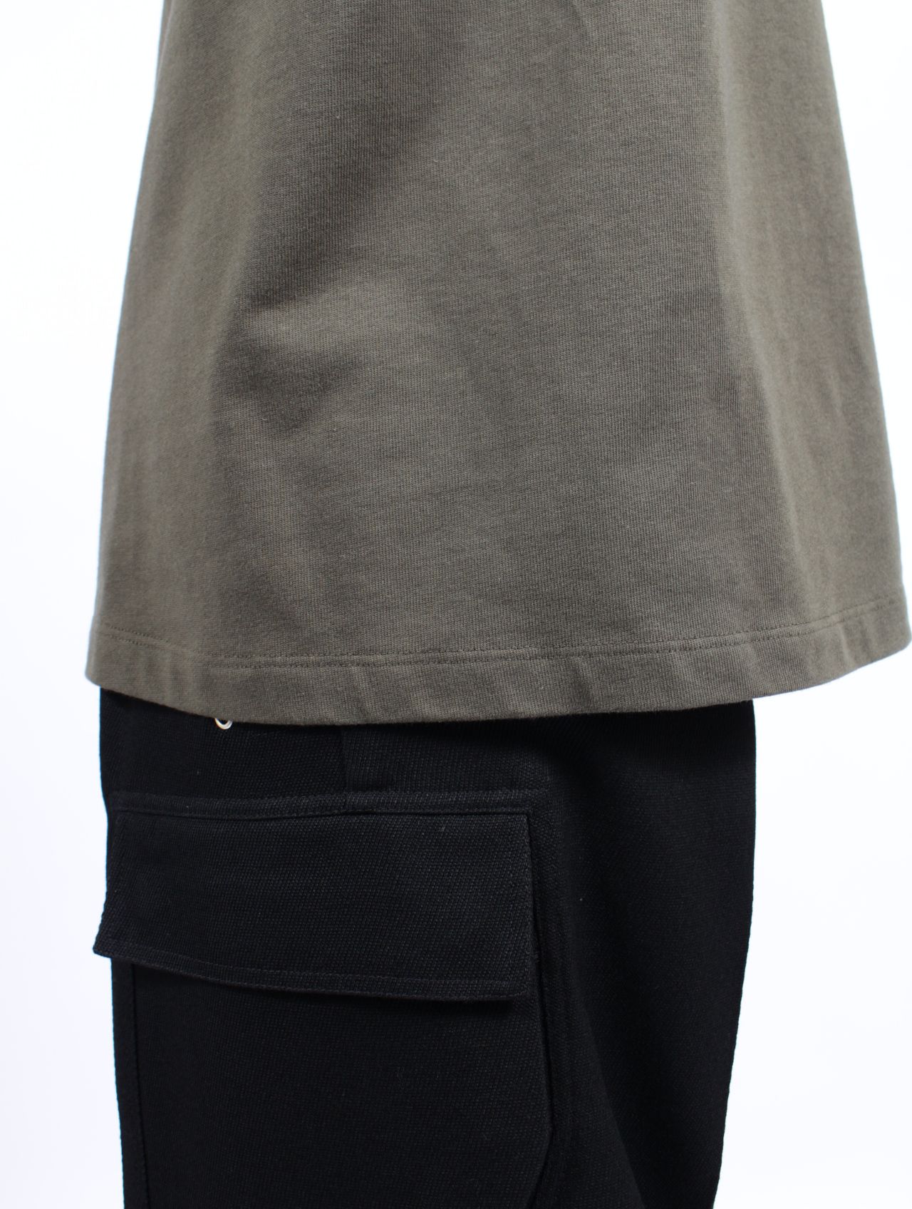 【25AW】リブ クルーネック 長袖スウェット シャツ / SHORT CREWNECK LS / ボスコ(カーキ)