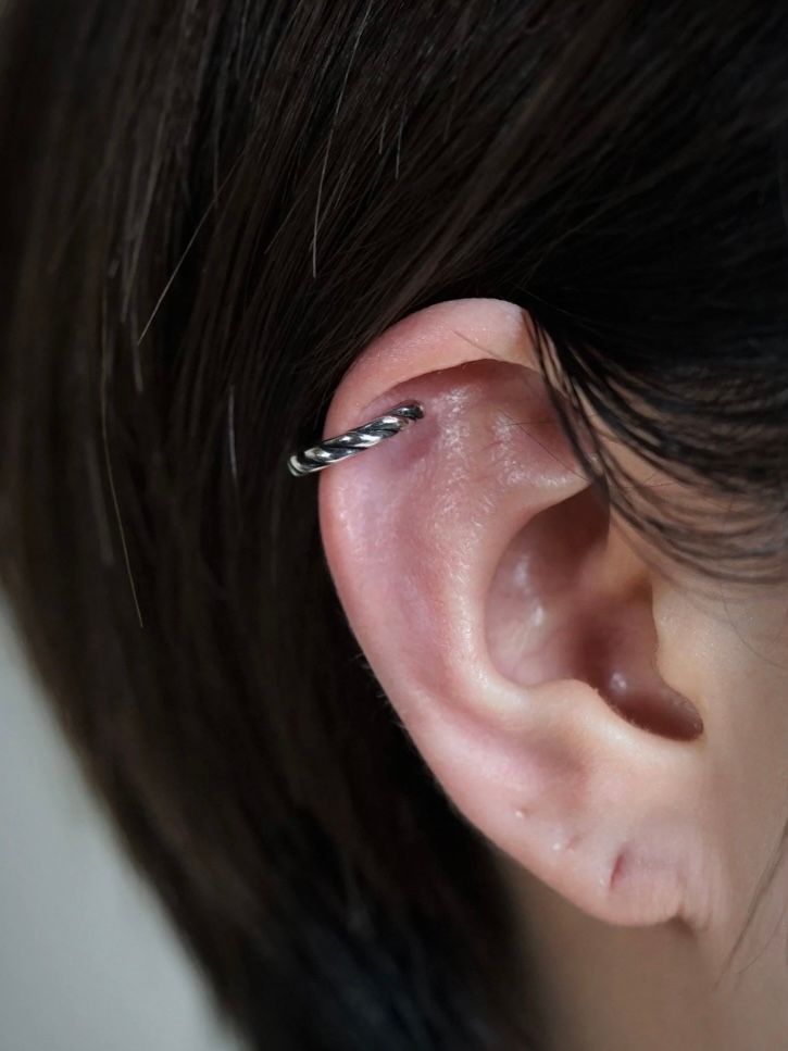 プレス イヤーカフ 片耳 / PRESS EARCUFF (MEDIUM) SV / シルバー
