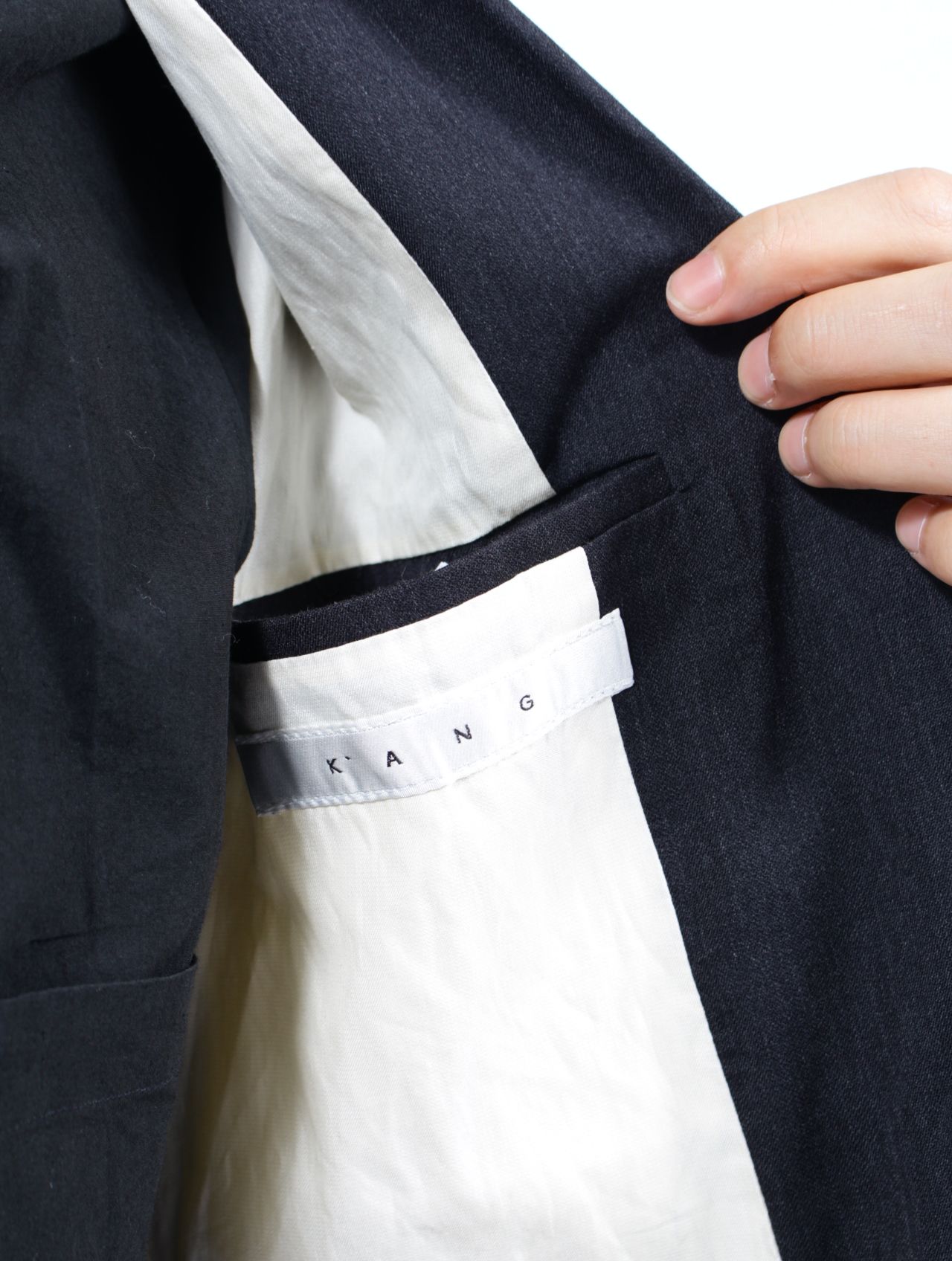 【25SS】モデュラー ハンドステッチ ヘム ジャケット / MODULAR HAND STITCHED HEM JACKET / ダークグレイ