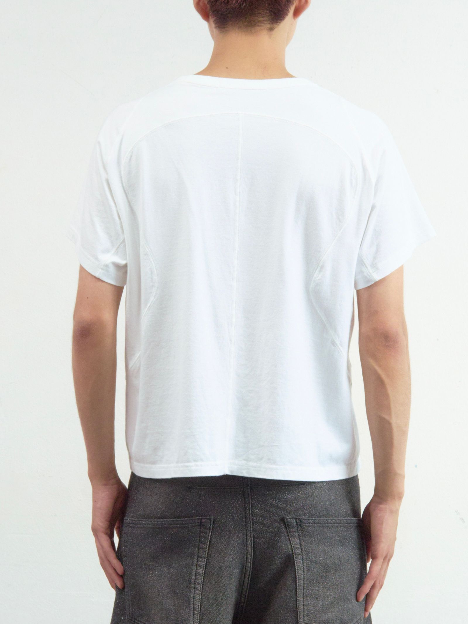 【26SS】 パネルド ハーフスリーブ Tシャツ / PANELLED HALF SLEEVE T-SHIRT / WHITE (ホワイト)