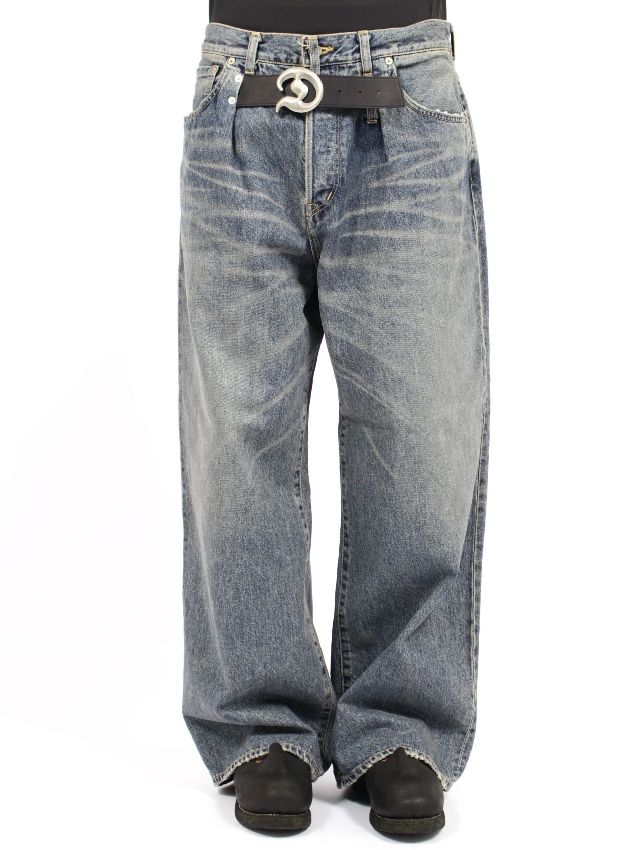 【25AW】"D" バックル スーパー ワイド デニム パンツ / "D" BUCKLE SUPER WIDE DENIM PANTS / インディゴ