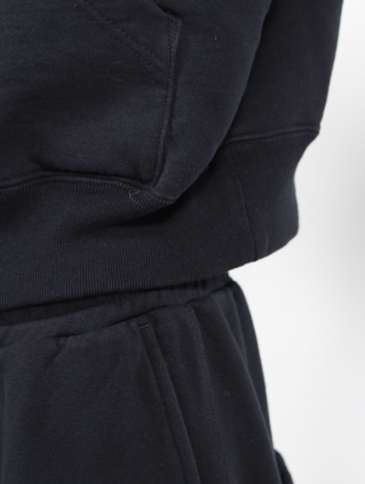 【25AW】 パネルド ジップアップ フーディー パーカー / PANELLED ZIP UP HOODIE / BLACK(ブラック)