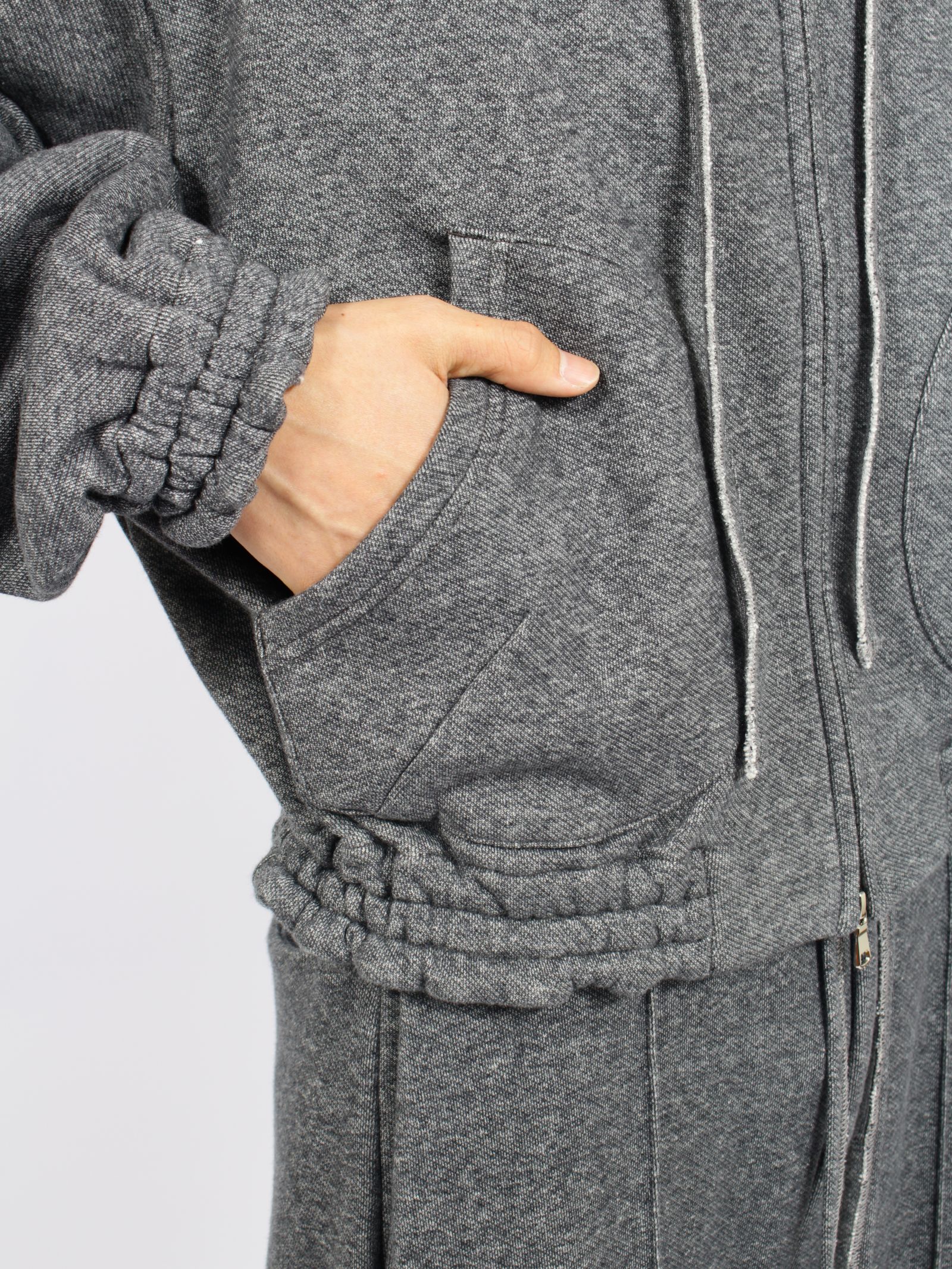 【26AW】オーディナリー ホーム オールド スタイル ジップ フーディ ウィズ プリンティング / ORDINARY HOME OLD STYLE ZIP HOODIE WITH PRINTING / チャコール