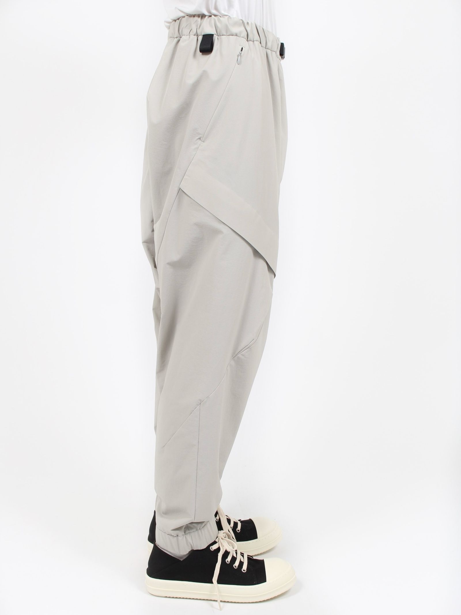 楽天市場】FUMITO GANRYU : Ventilation pocket easy tech pants