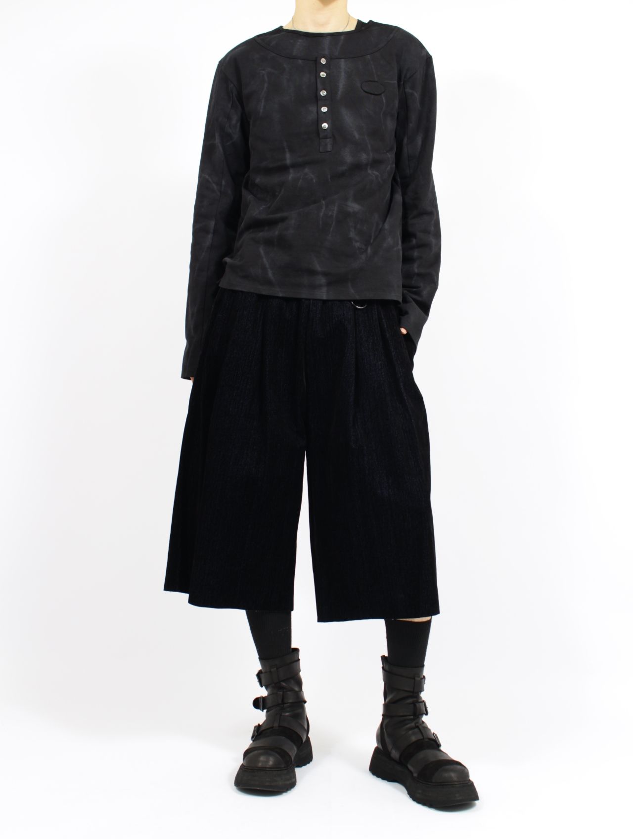 【26SS】 カバード デニム ショート トラウザー / COVERD DENIM SHORT TROUSERS / ブラック