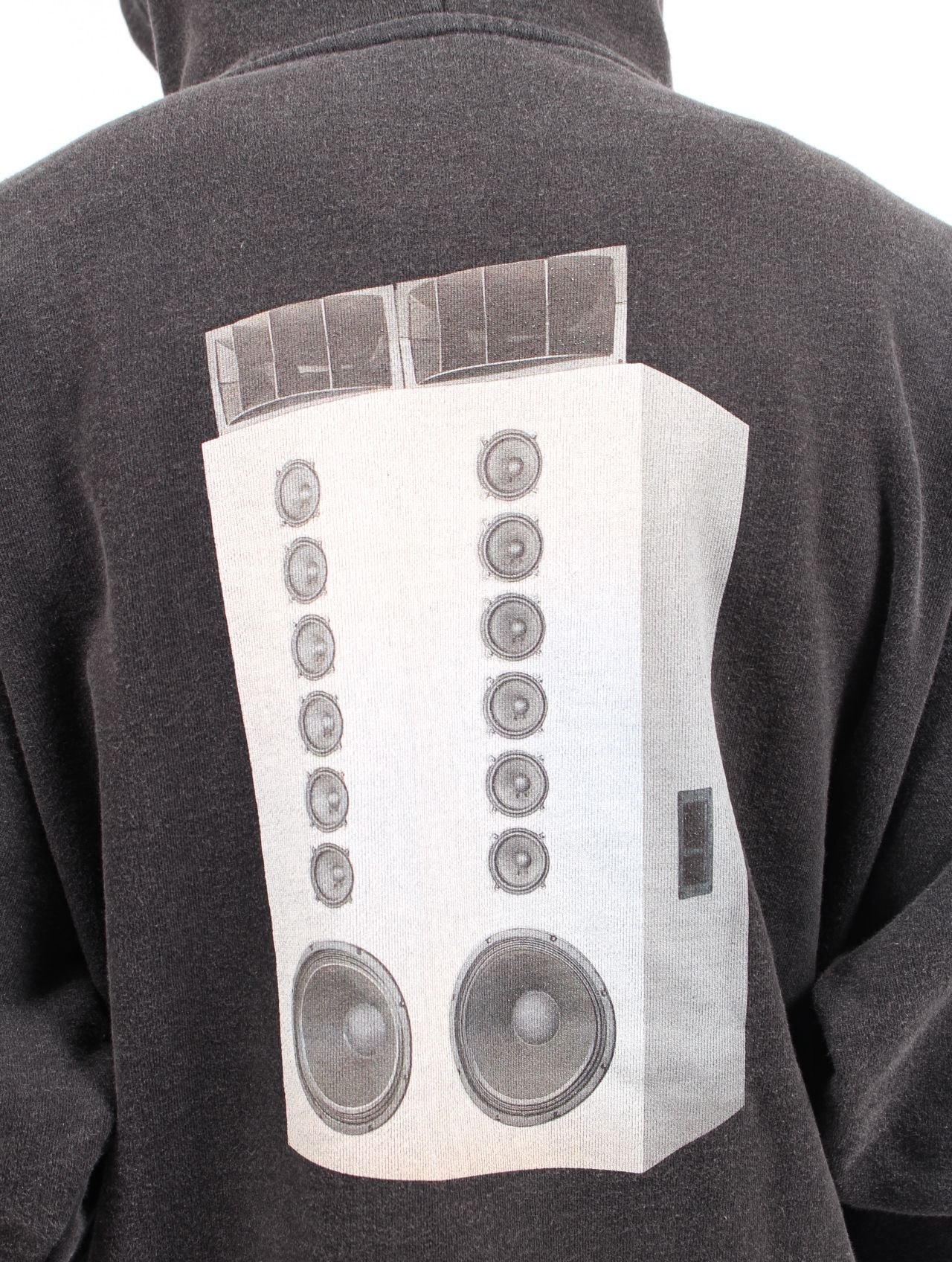 【25AW】スピーカー グラフィック フーディー パーカー / SPEAKER GRAPHIC HOODIE  / ブラック