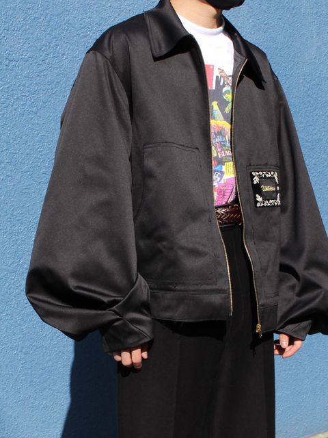 グラフィックTシャツがアクセント!ワークジャケットを使用したストリートコーデ