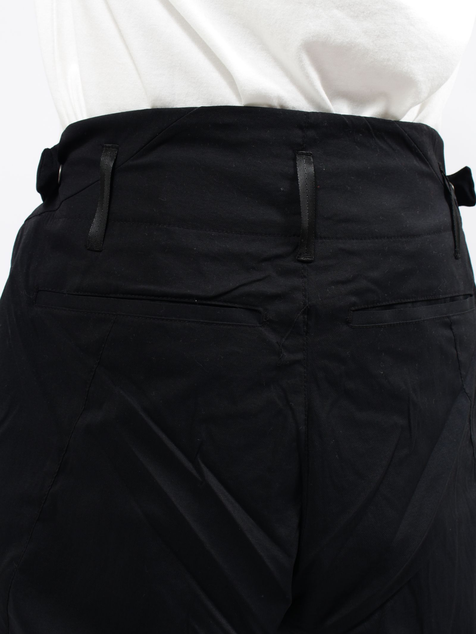 【26SS】ウェーブ テーパード パンツ / WEAVE TAPED PANTS / ブラック